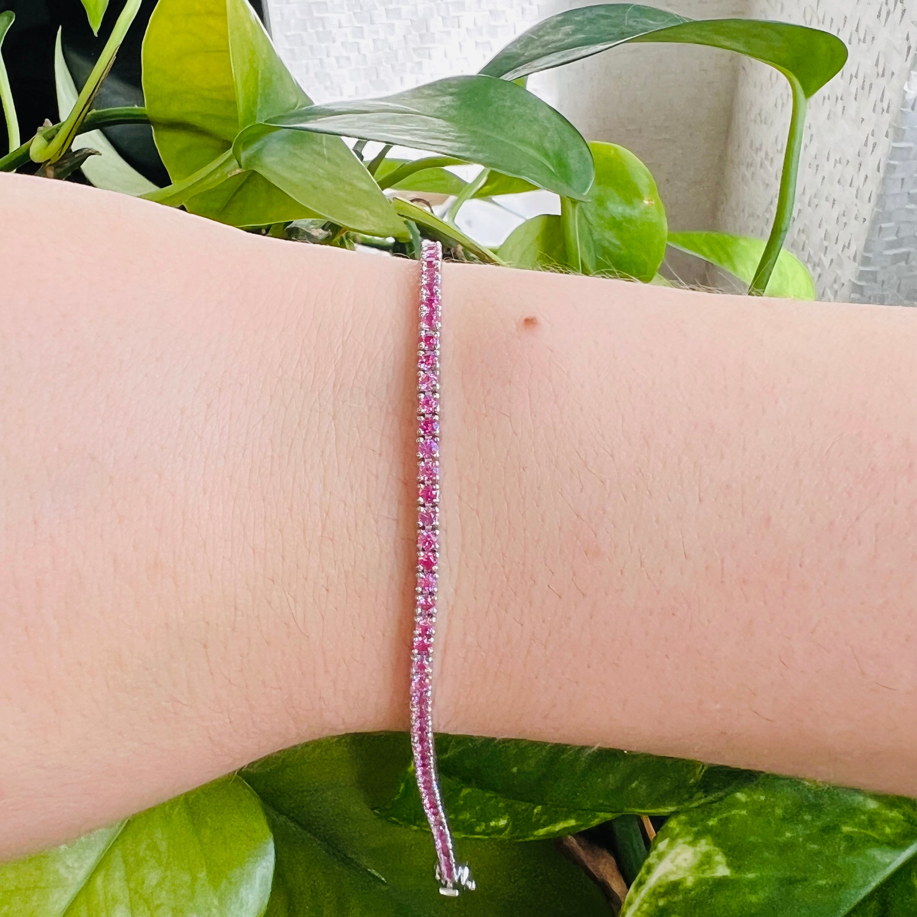 14K Natural Sapphire White Gold Tennis Bracelet 7"