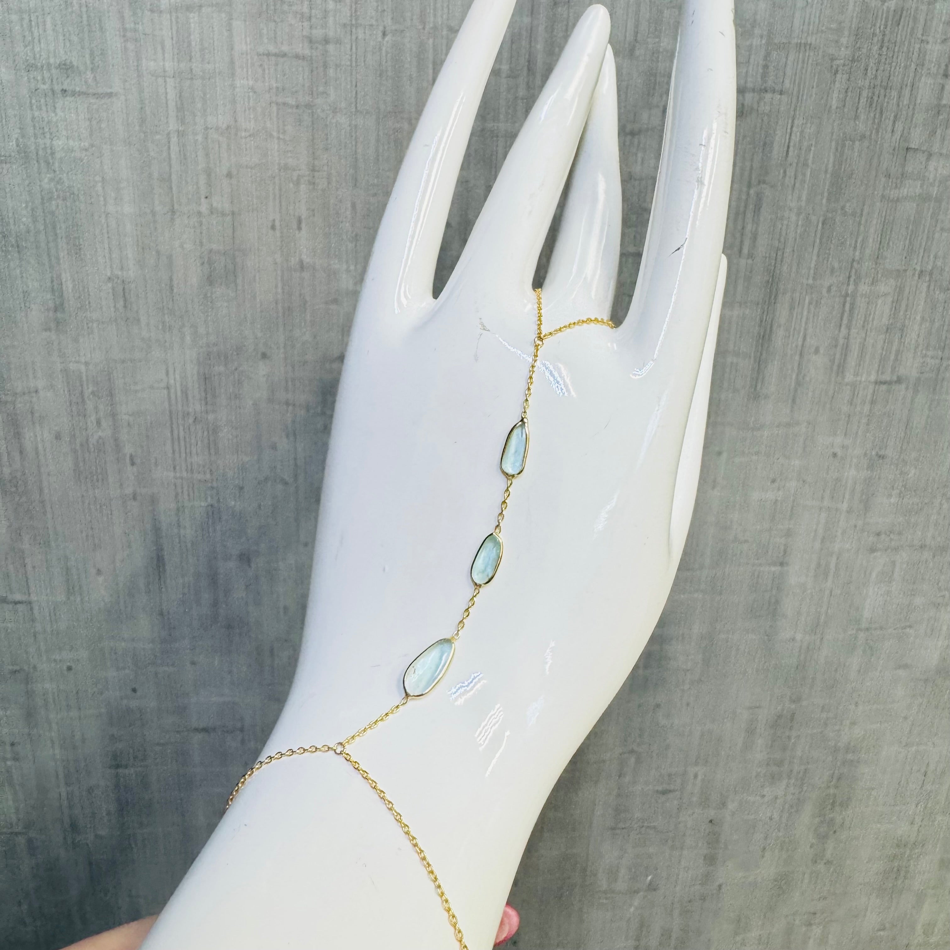 14K Yellow Gold Teal Paraiba Tourmaline Handchain