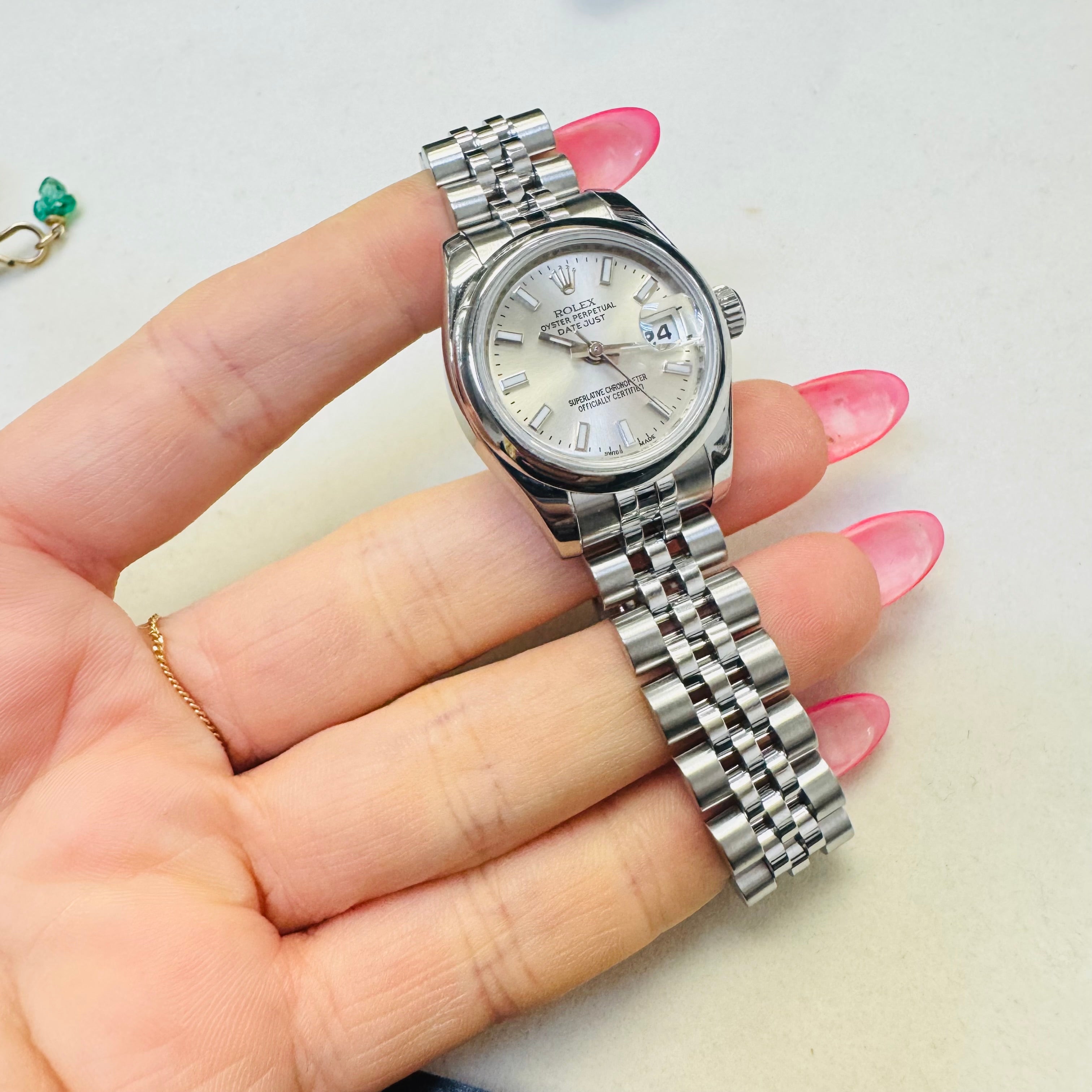 28MM Stainless Steel Rolex DateJust 2007 with Silver Stick Dial Bezel Engraved