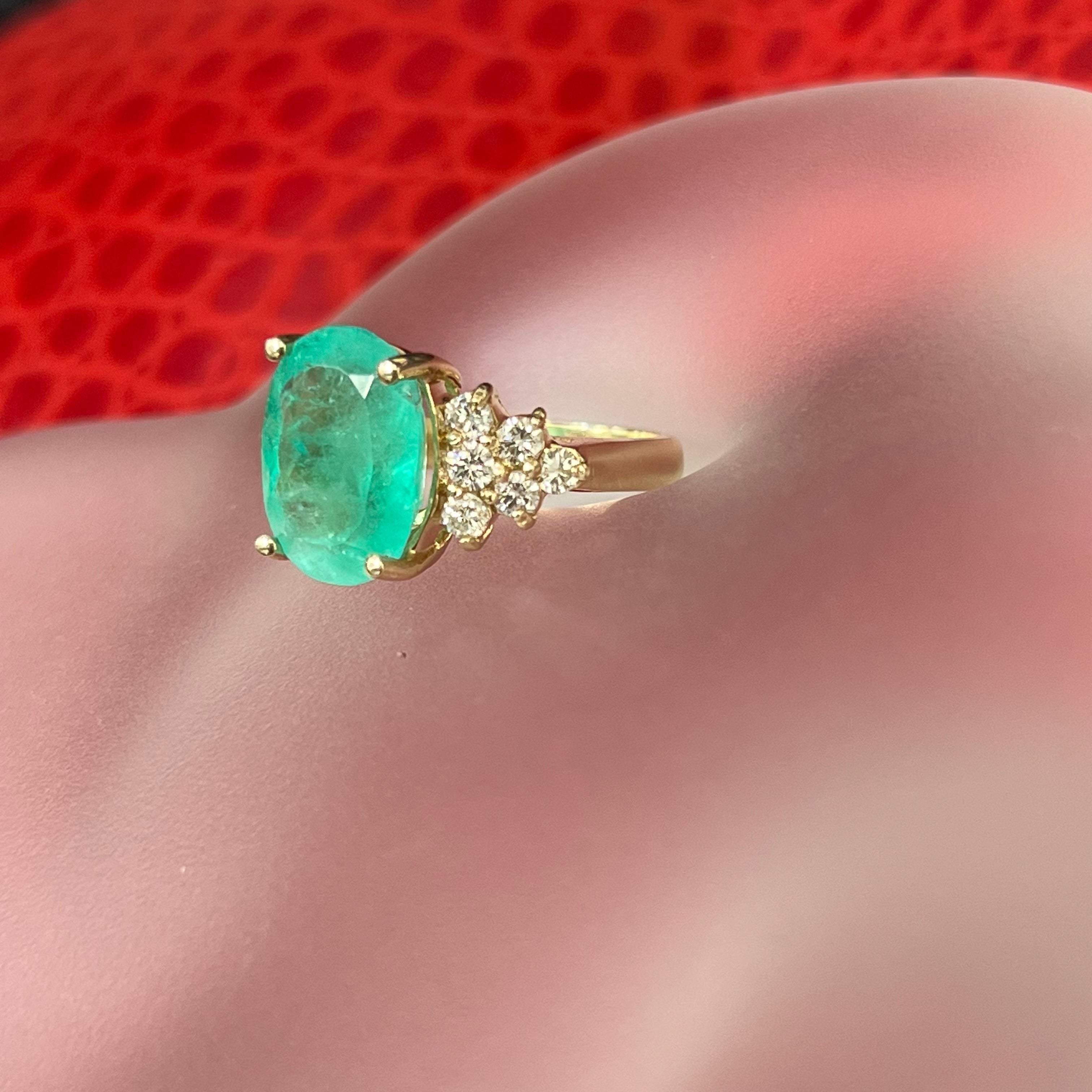 Glowing 5CT Natural Emerald and Diamond 14K Yellow Gold Ring Size 6