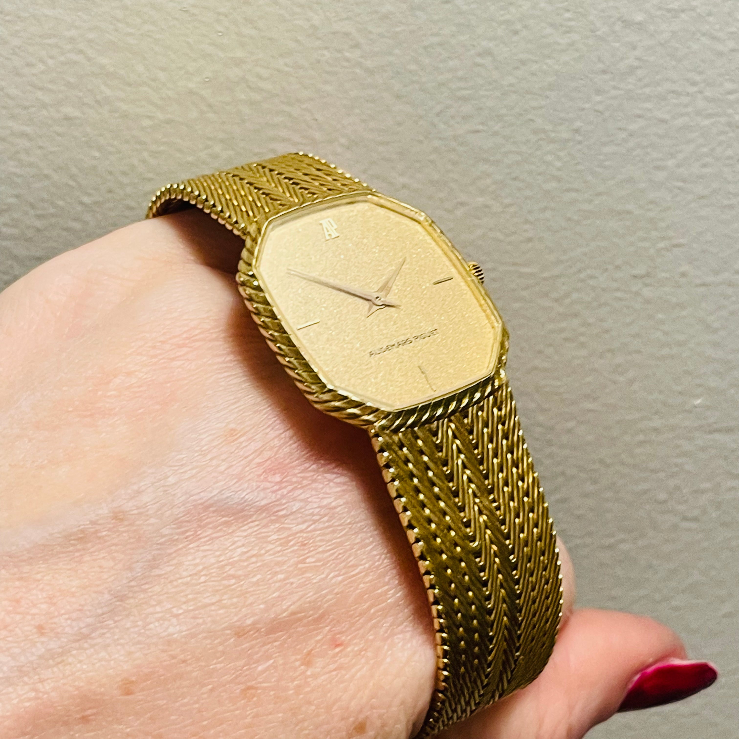 Vintage AP Audemars Piguet Solid 18K Yellow Gold Basket Weave Wristwatch