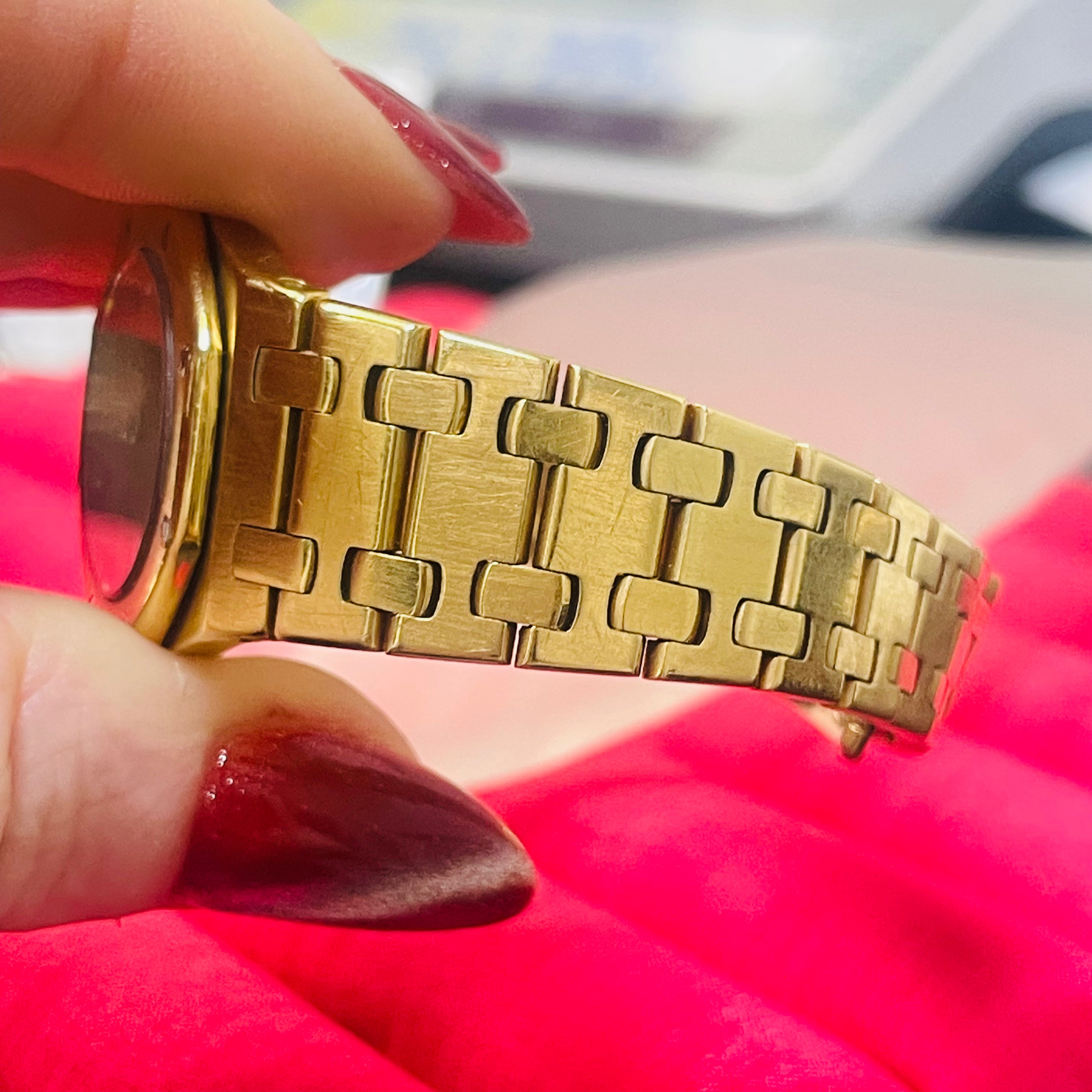 24mm Audemars Piguet Solid 18K Yellow Gold Ladies Wristwach AP