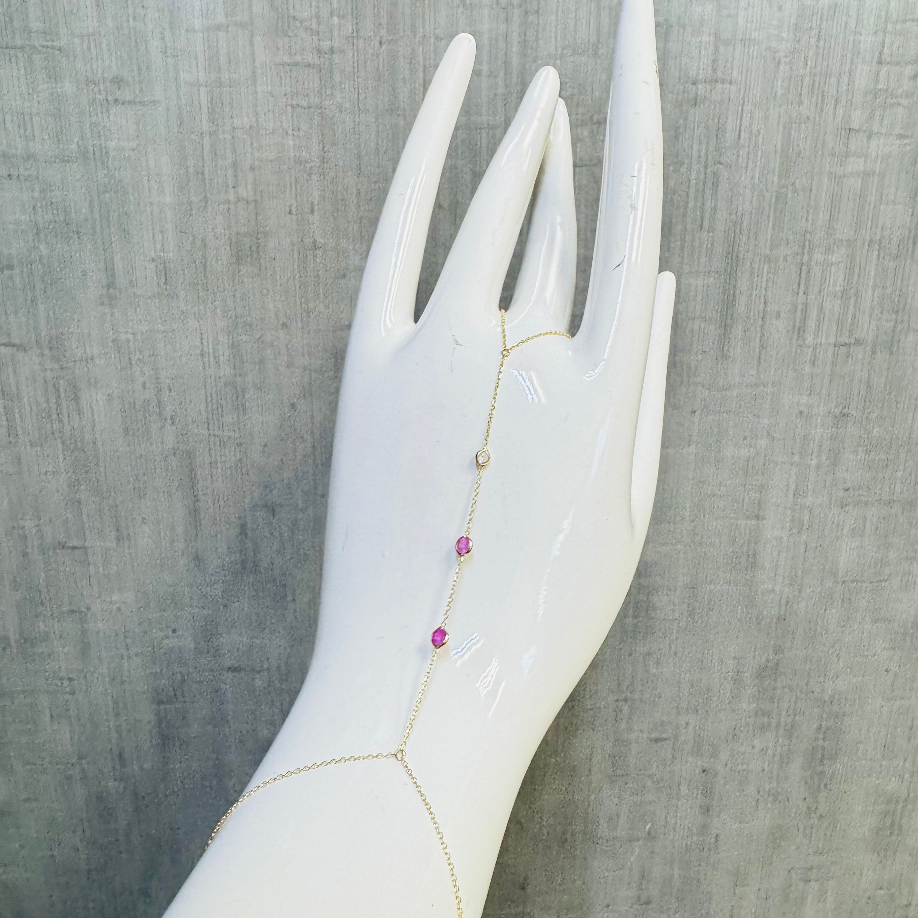 14K Yellow Gold Ombre Pink Sapphire Handchain