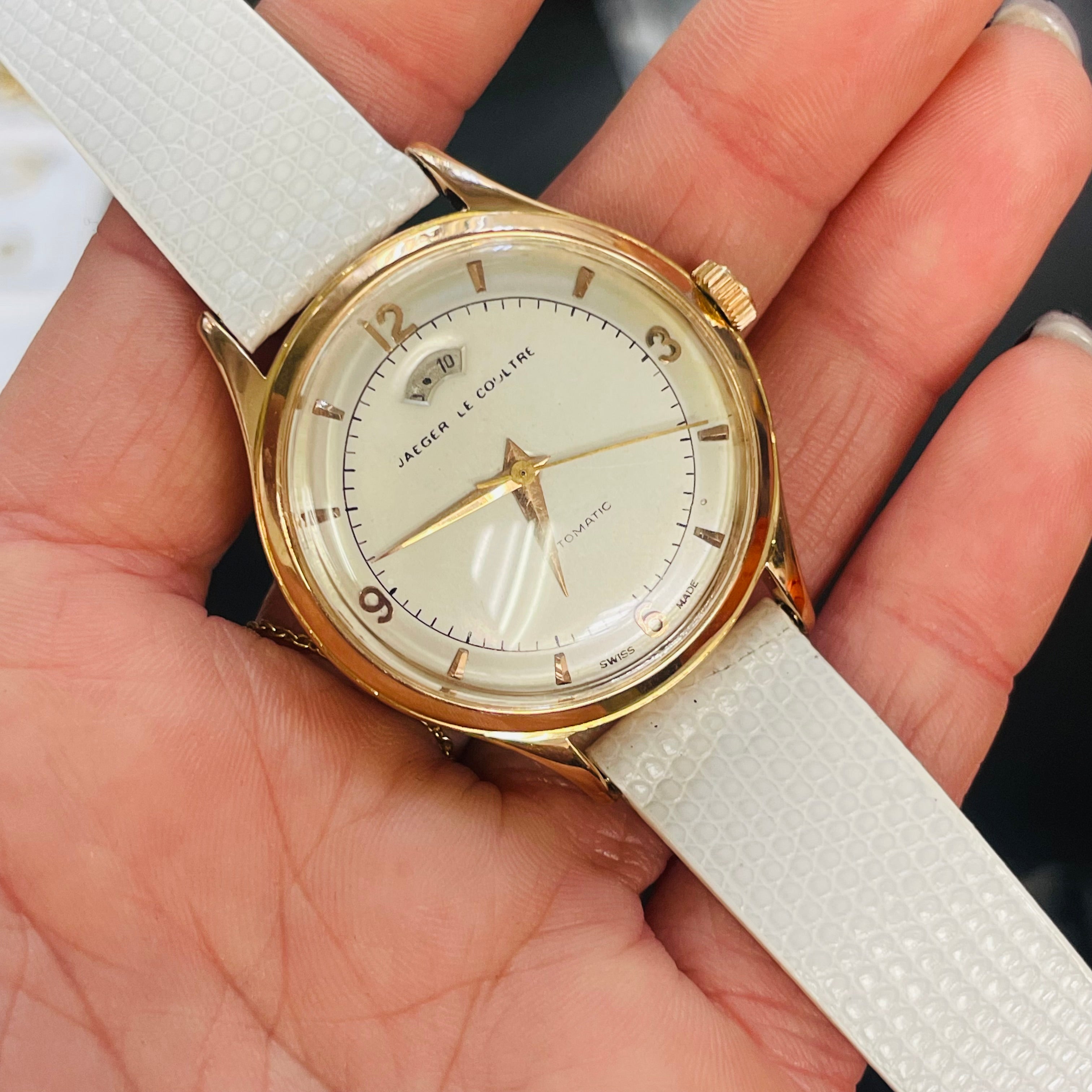 34mm Jaeger-LeCoultre Solid 18K Rose Gold Power Reserve Bumper Automatic Wristwa