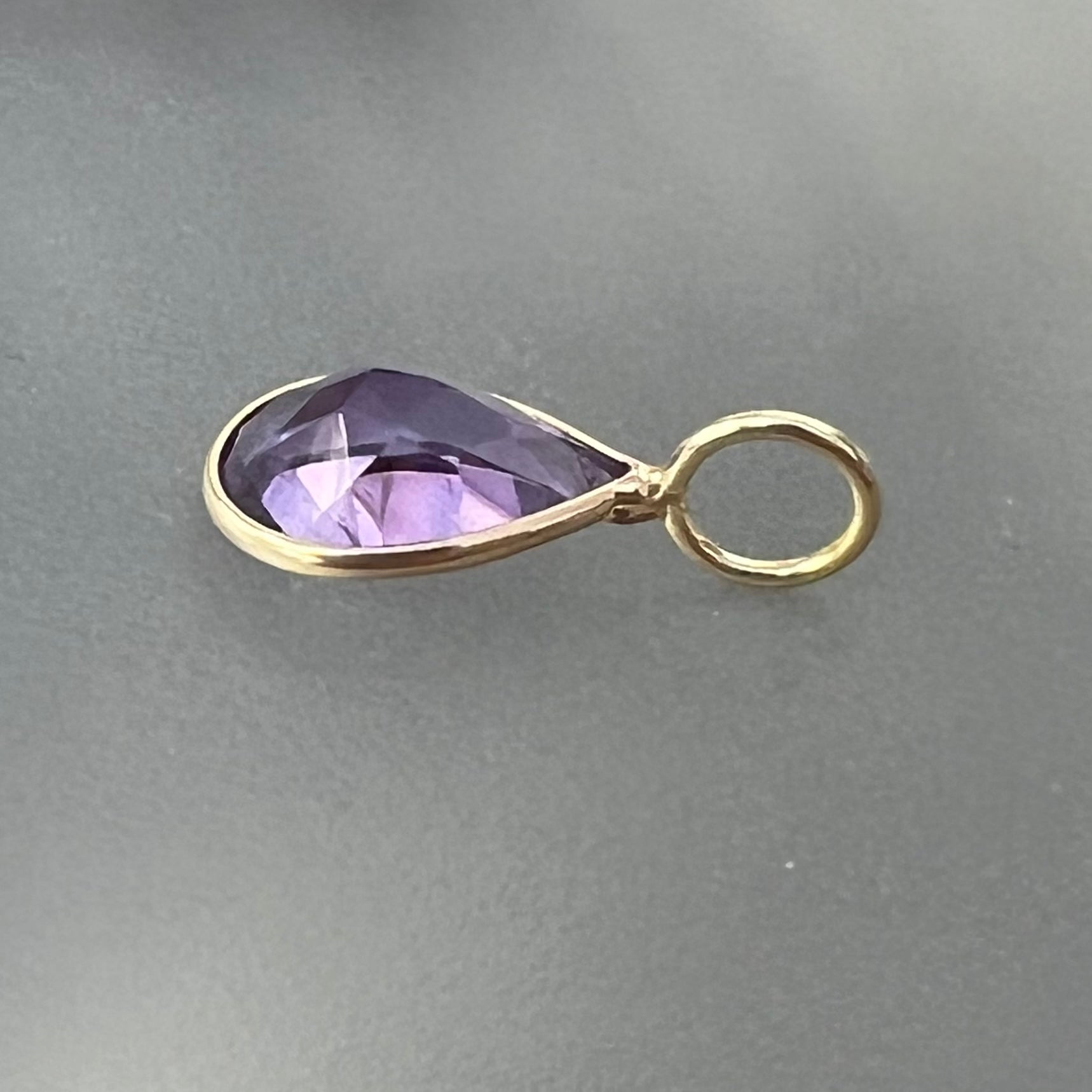 Natura Pear Shaped Amethyst 14K Yellow Gold Pendant Charm