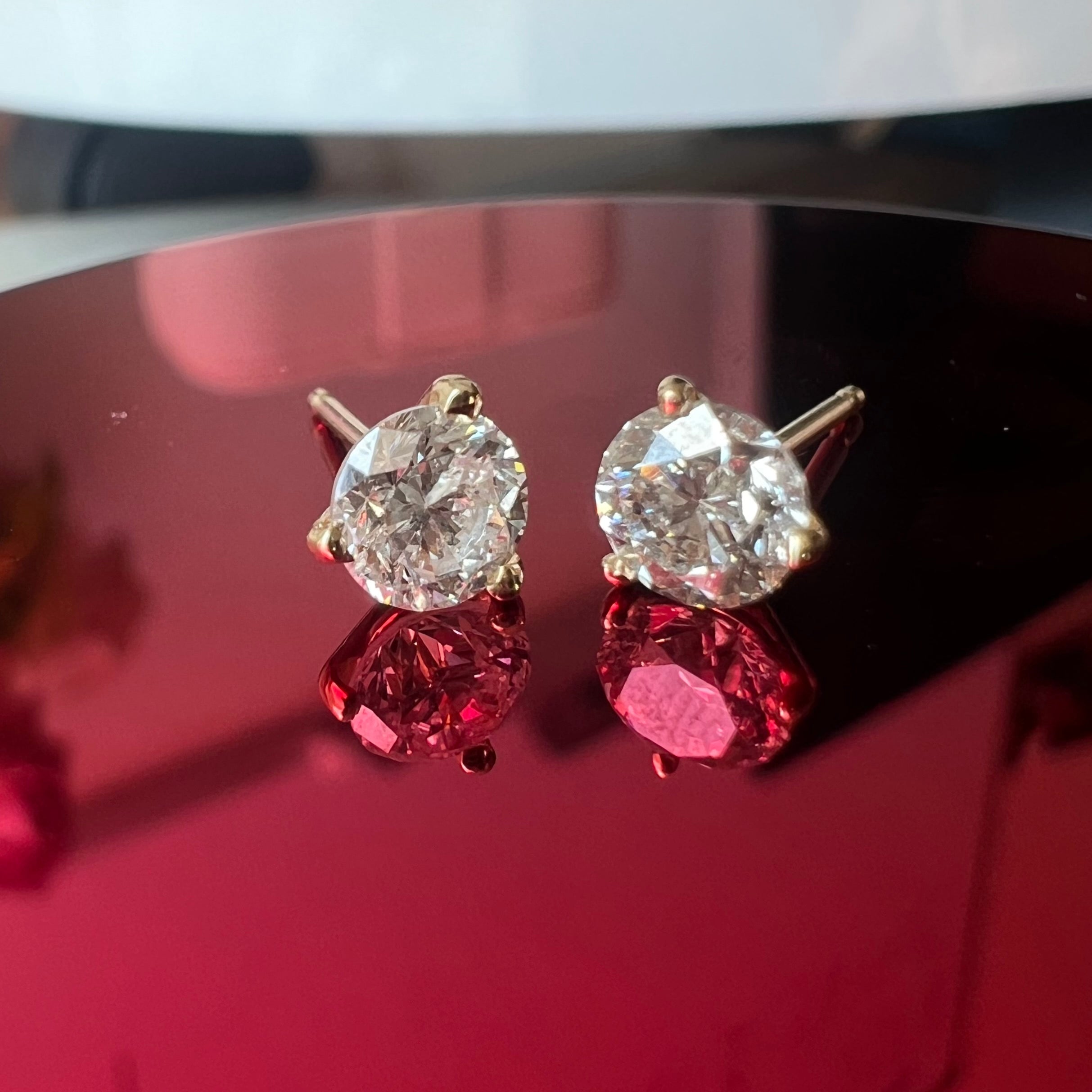 14K Yellow Gold Round Diamond Earring Studs