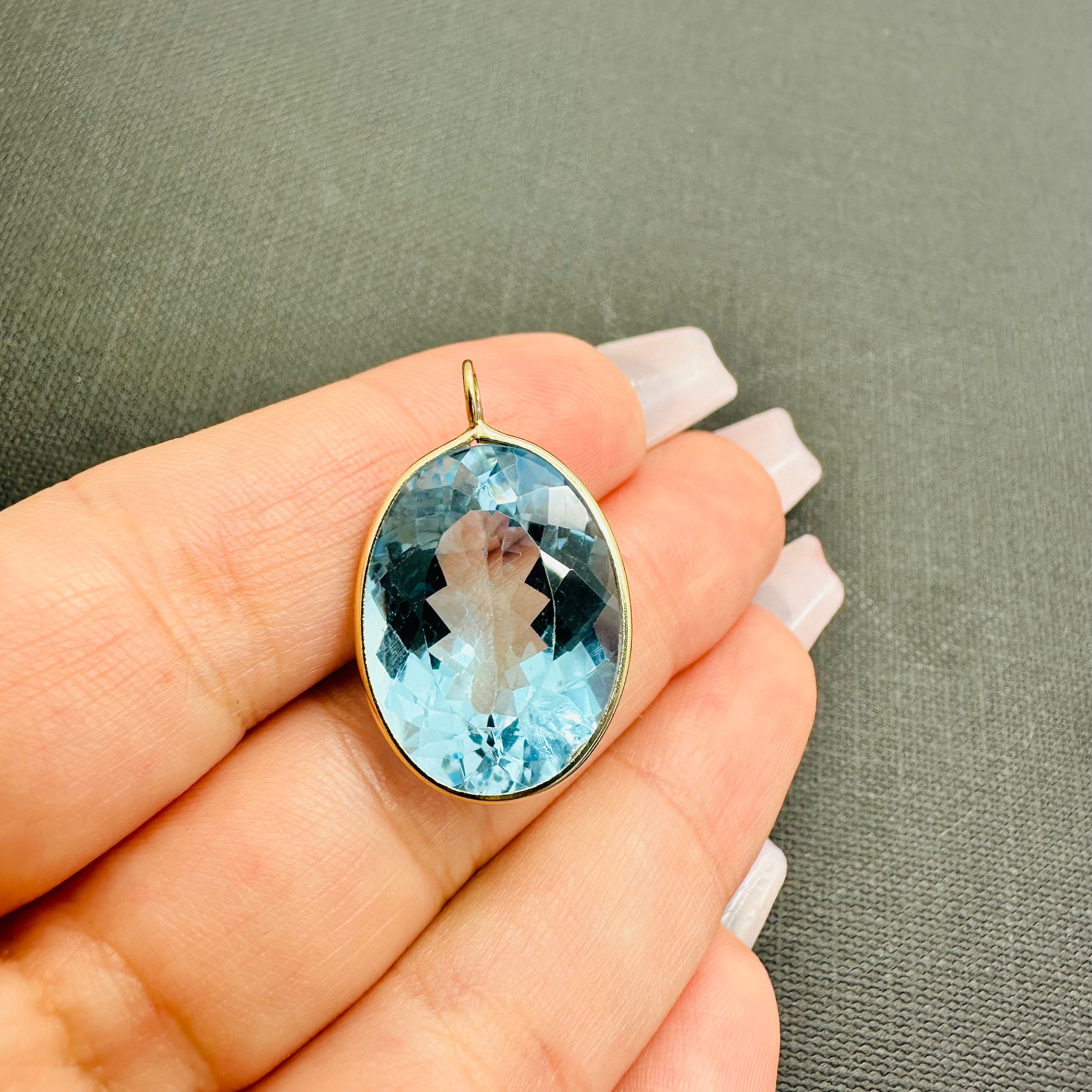 Blue Topaz 14K Yellow Gold Charm Pendant Oval Shape