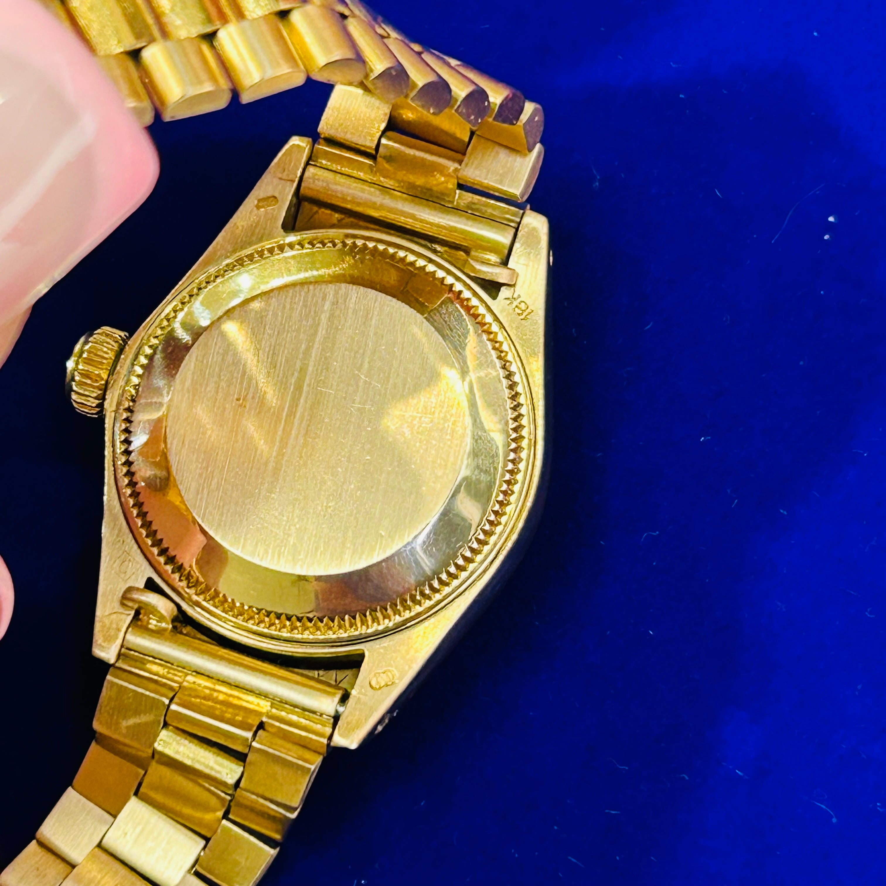 Vintage 18K Yellow Gold 26MM Oyster Perpetual Date Rolex Watch