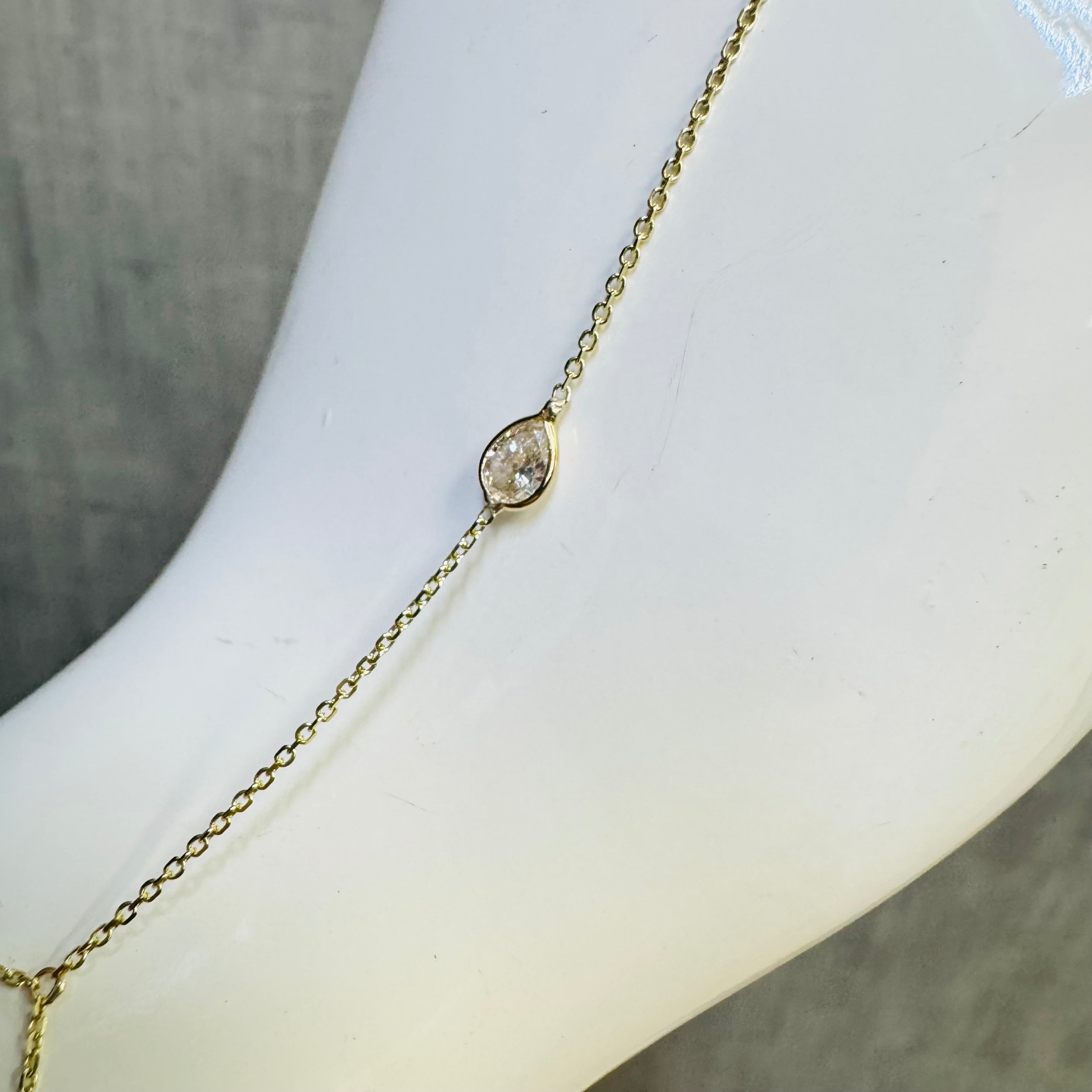 14K Yellow Gold .30CT Pear Diamond HandChain