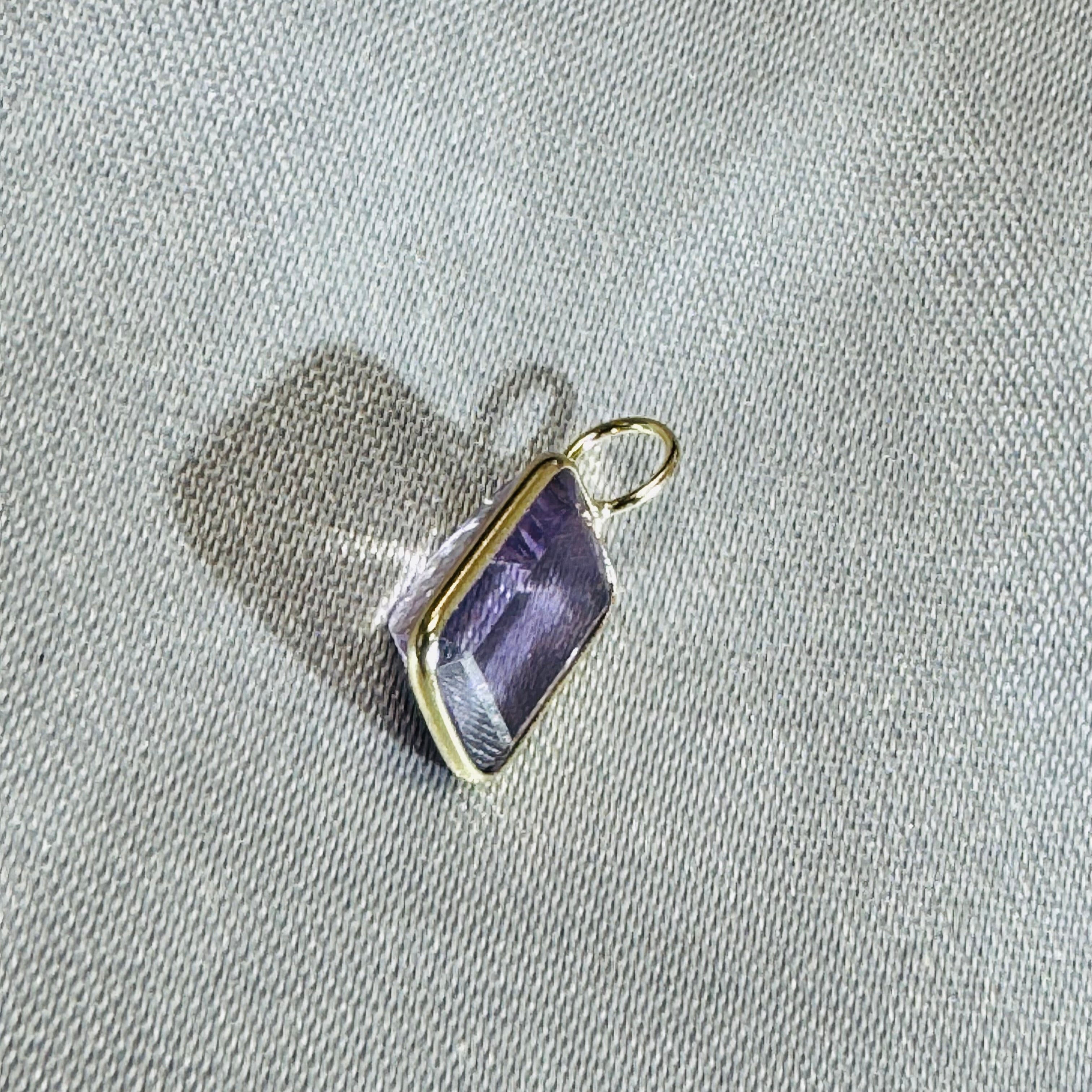 1.5CT Emerald Cut Amethyst Pendant 14K Yellow Gold