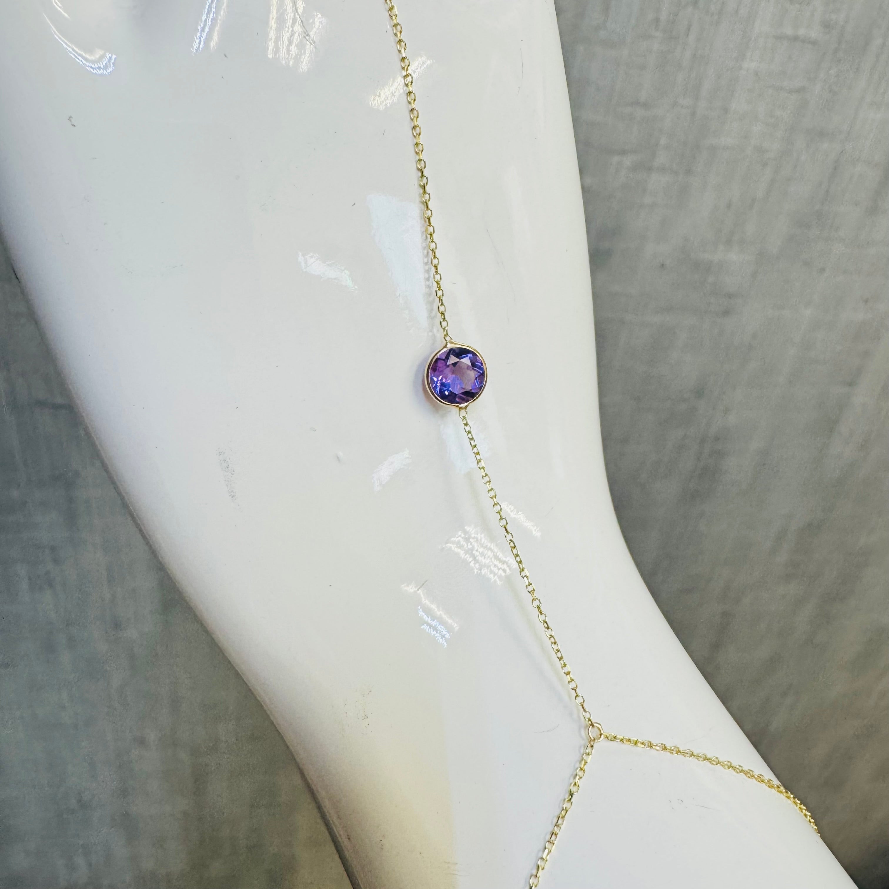 14K Yellow Gold Amethyst HandChain