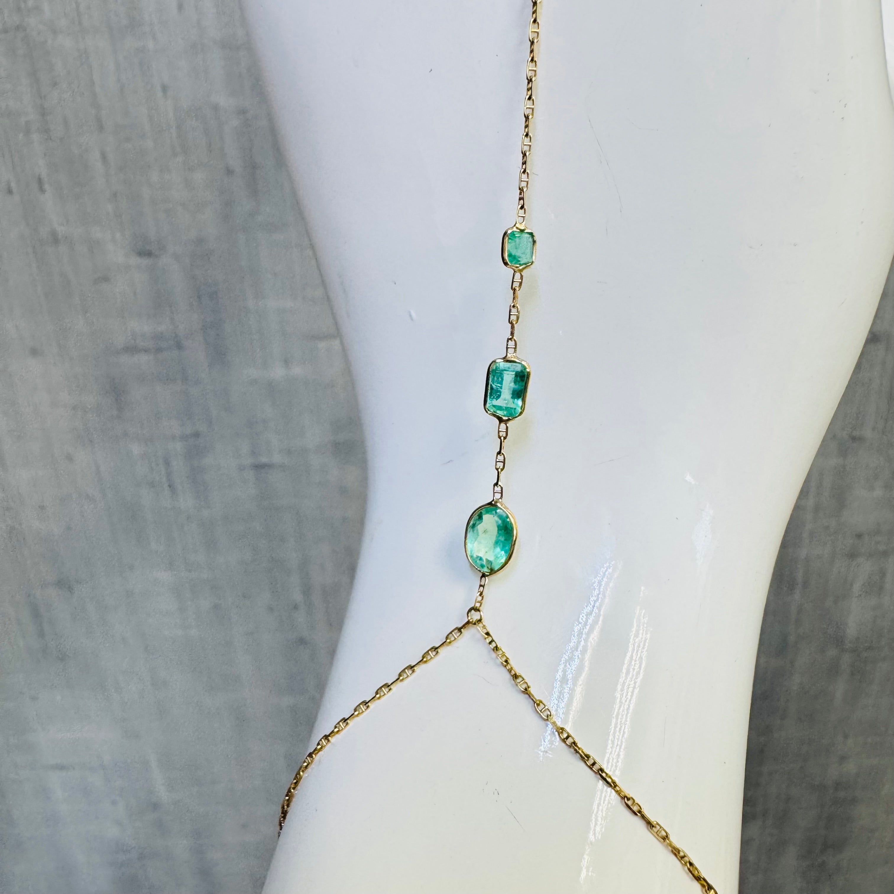 14K Yellow Gold Multi Emerald Handchain