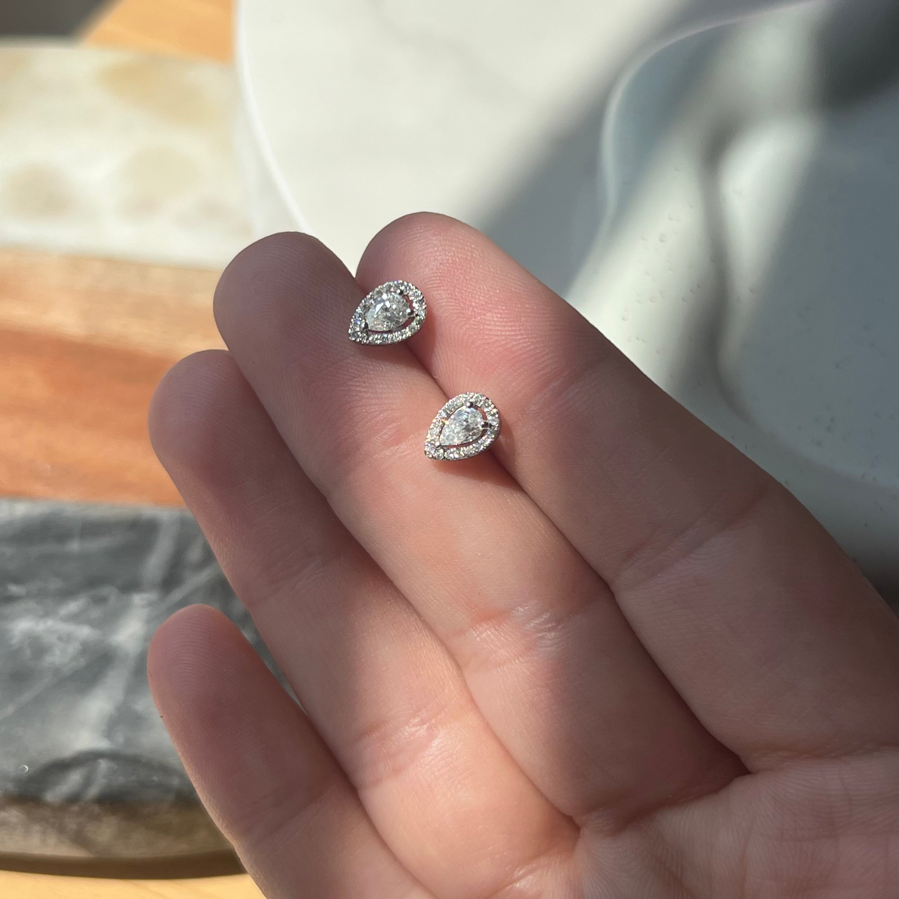 14K Yellow Gold Pear Diamond Earring Studs