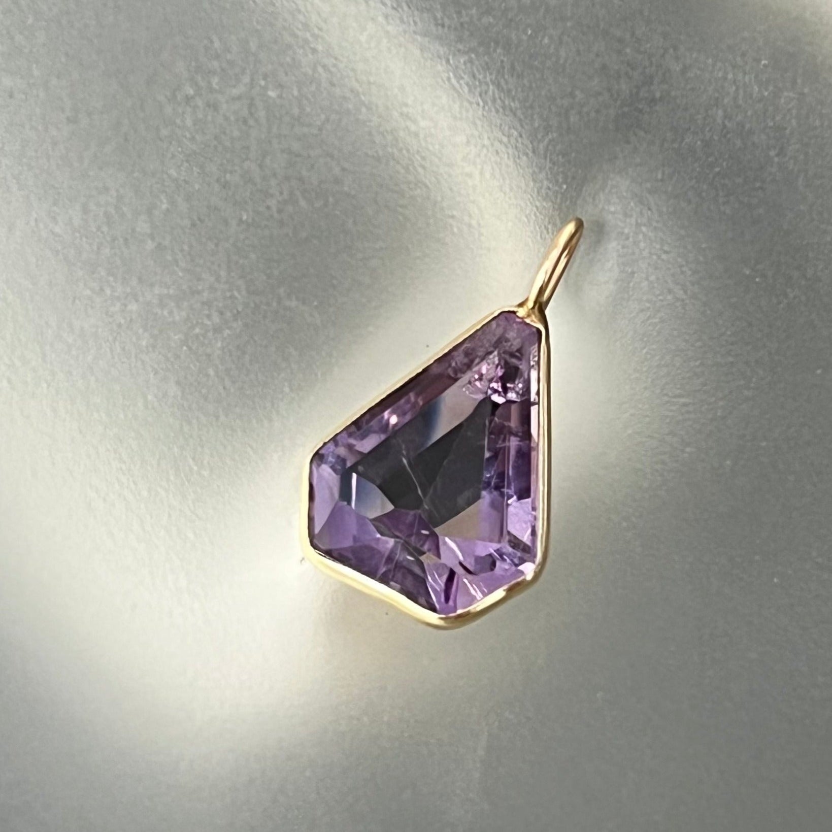 Natural Kite Shaped Amethyst 14K Yellow Gold Pendant Charm