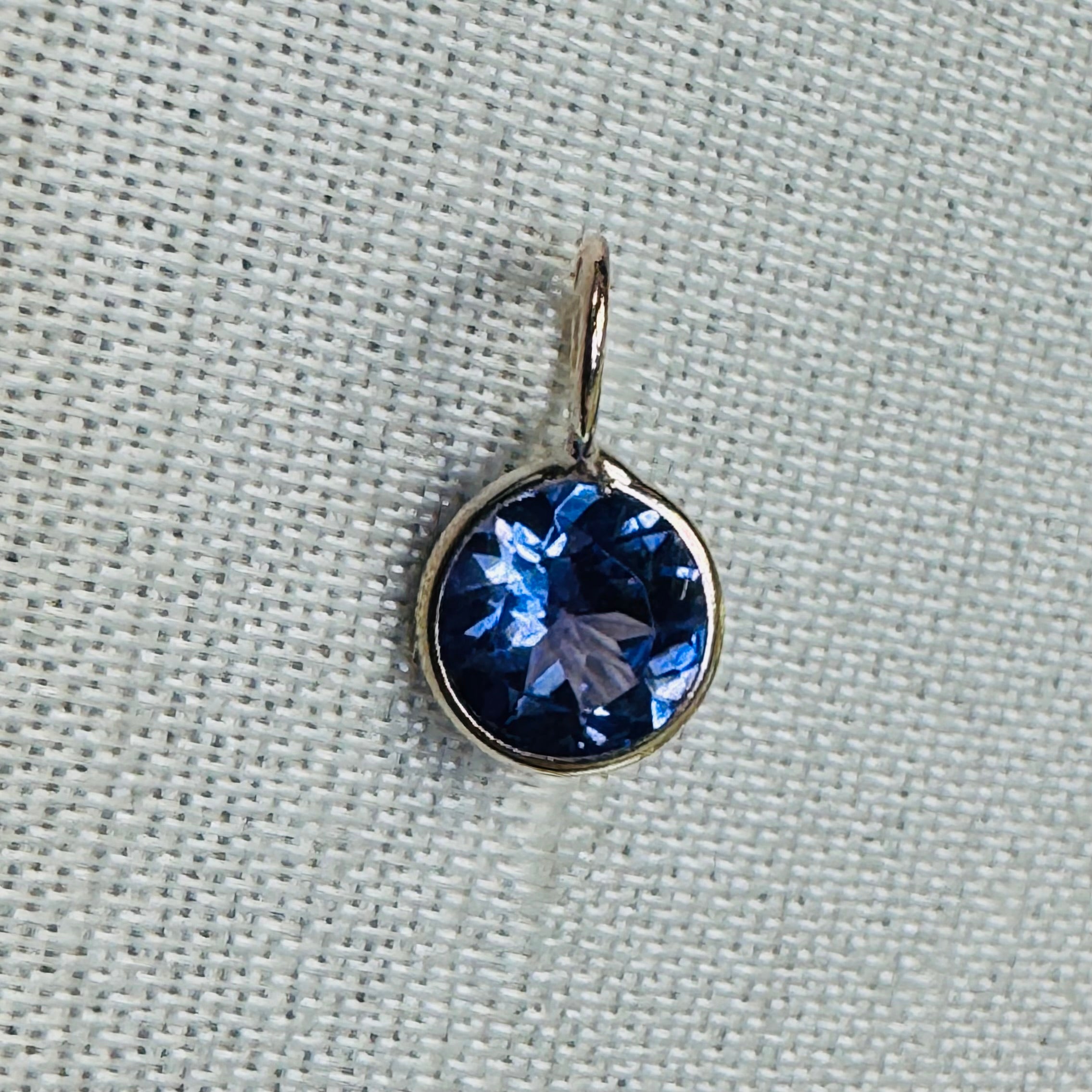 Natural Round Tanzanite 14K Gem Charm Pendant