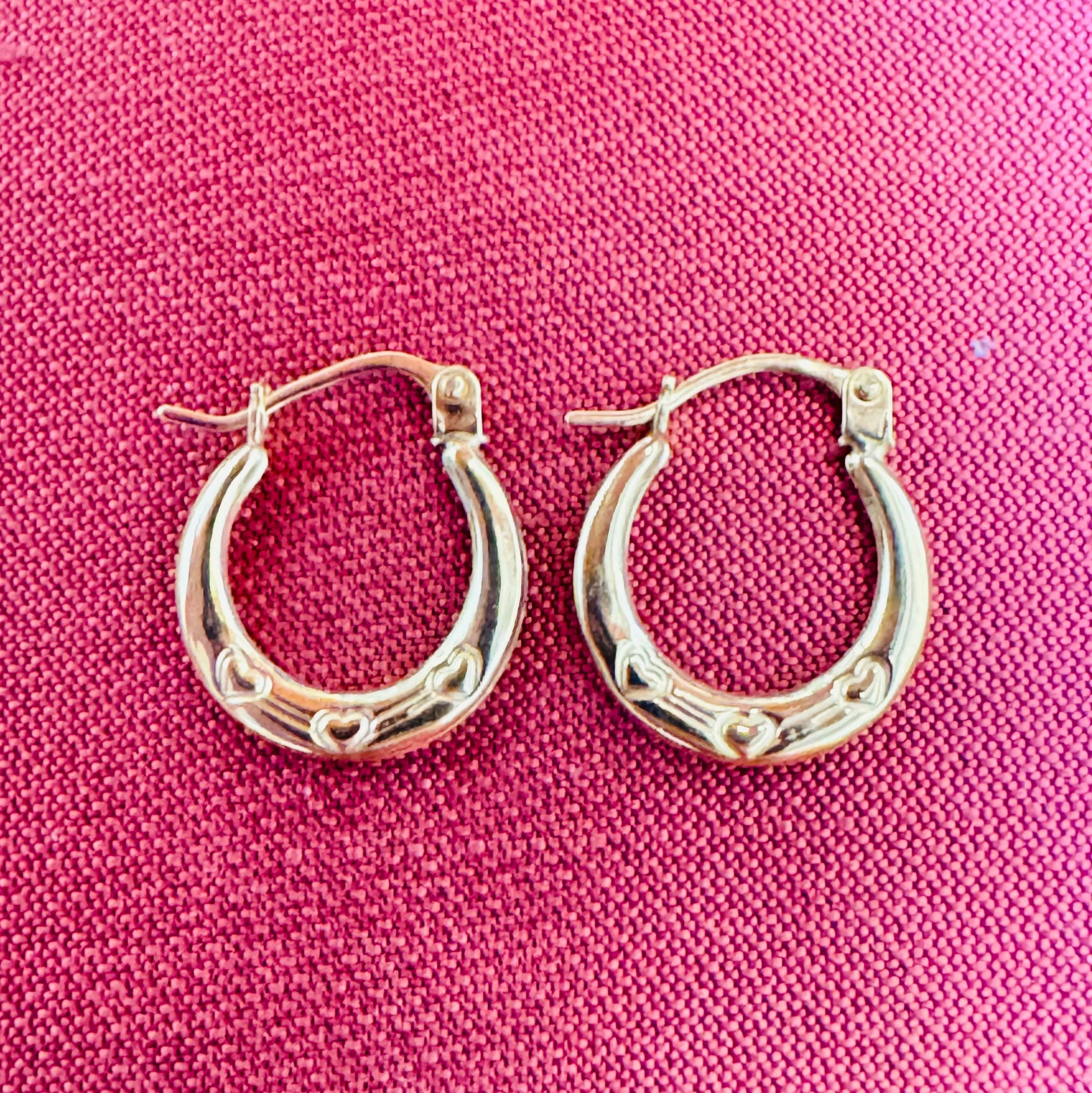 10K Yellow Gold 1/2” Heart Hoop Earrings