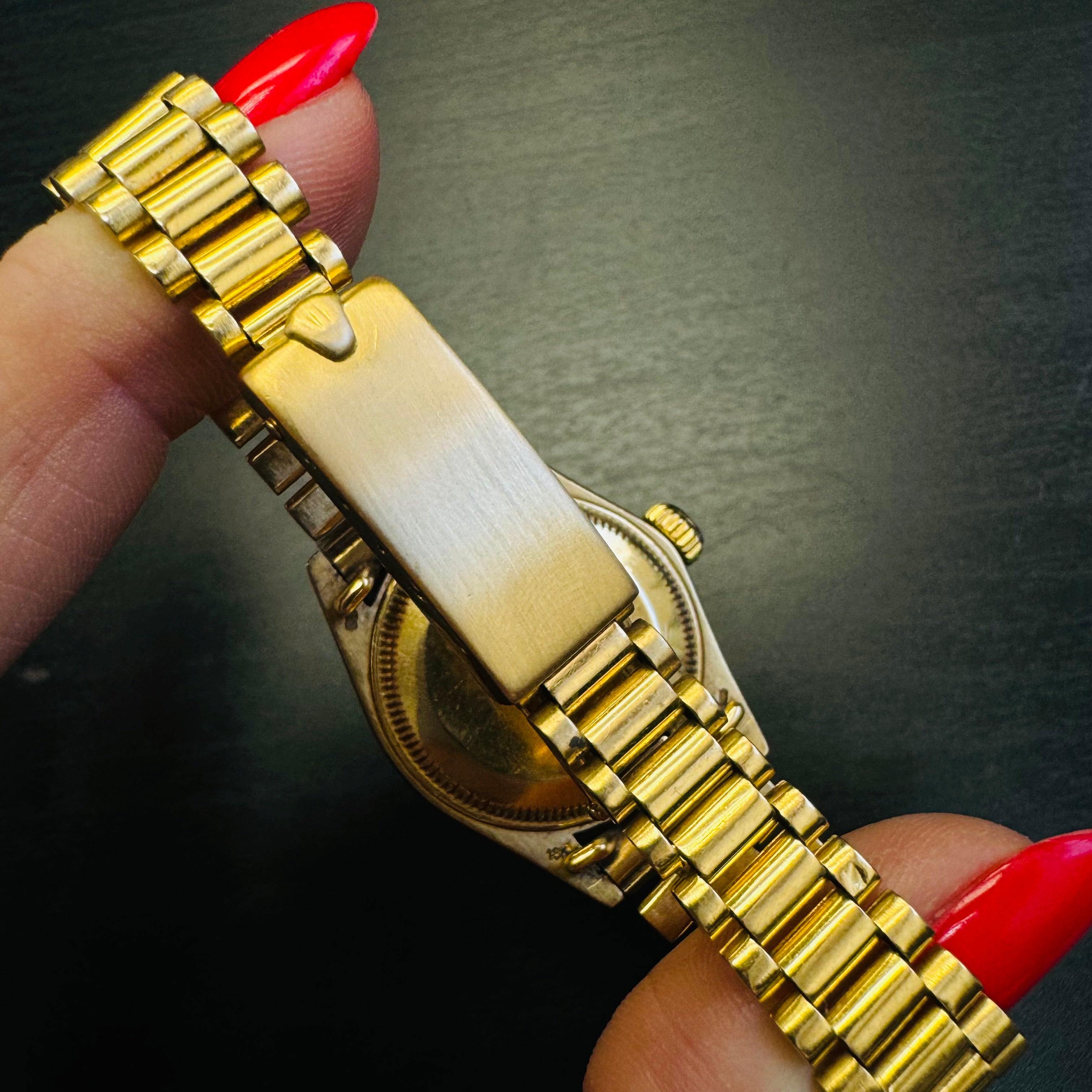 26mm 18K Yellow Gold Vintage Ladies Presidential Rolex Wristwatch with Lapis Diamond DialWatch 1979