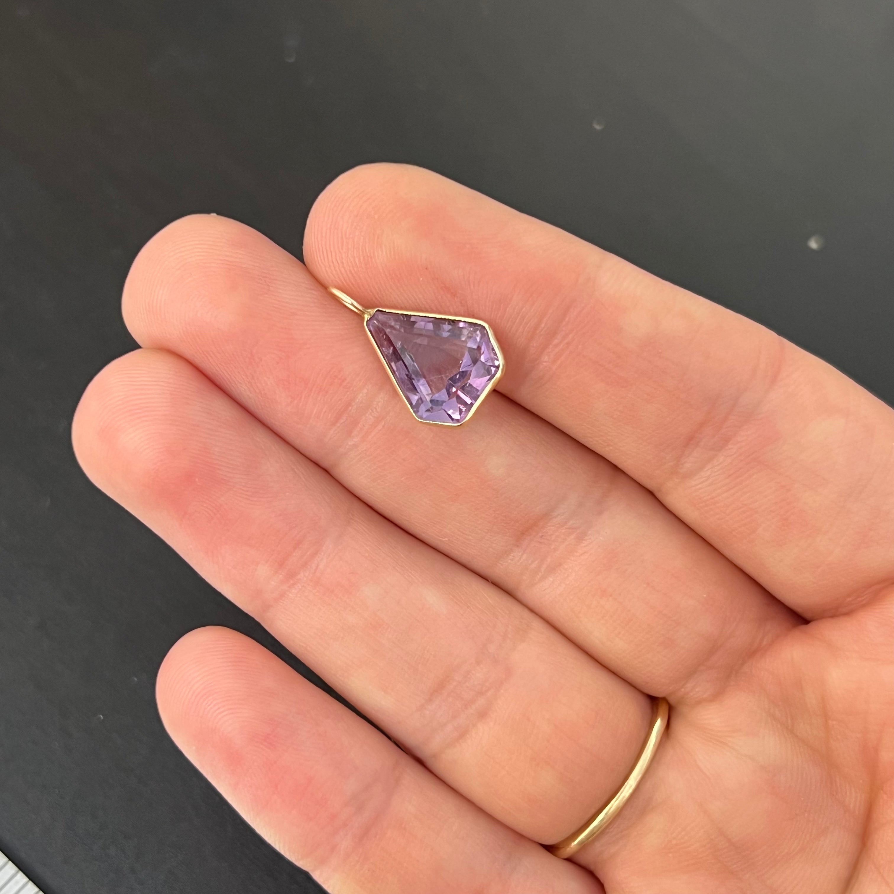Natural Kite Shaped Amethyst 14K Yellow Gold Pendant Charm