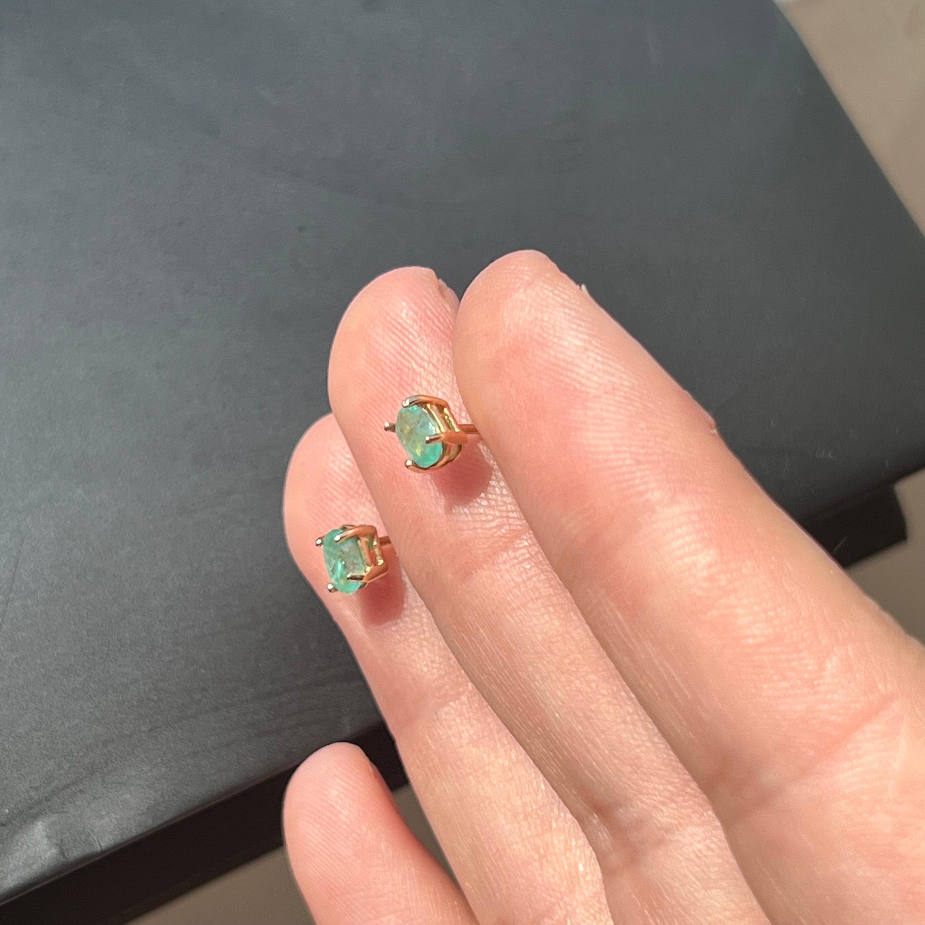 14K Yellow Gold Colombian Emerald Oval Stud Earrings