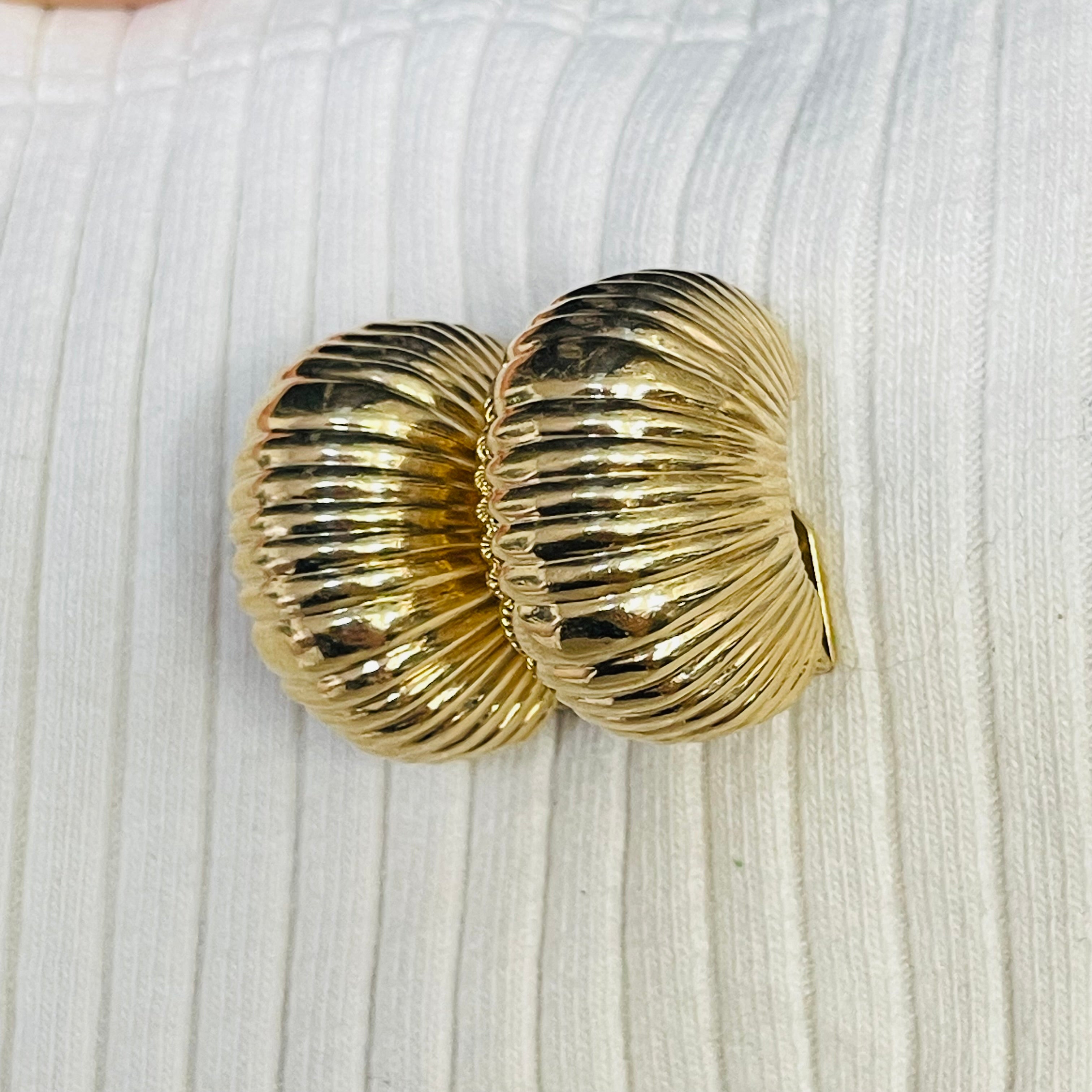 Gorgeous Cartier Puffy Tubogas 14K Yellow Gold Earrings