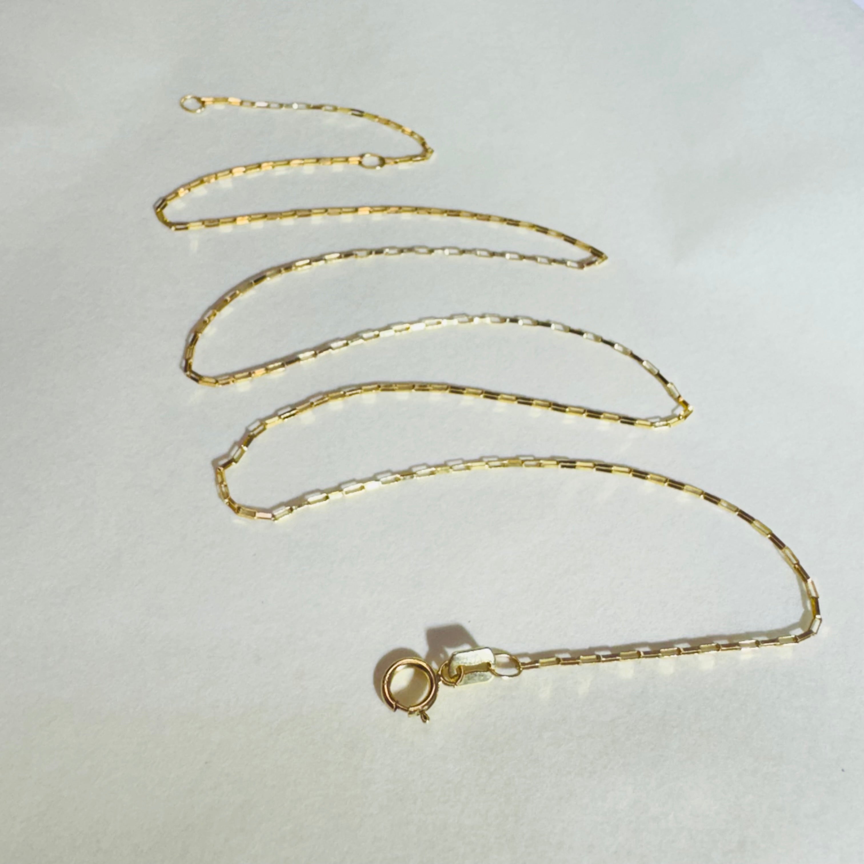 Solid 14K Yellow Gold Staple Paperclip Chain 16-18”
