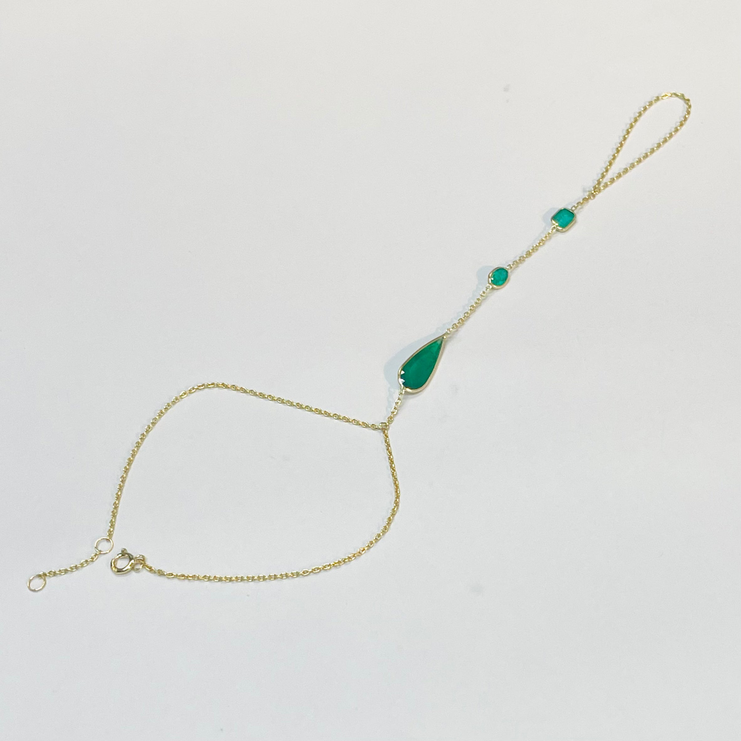 14k Yellow Gold 3 Stone Colombian Emerald Handchain