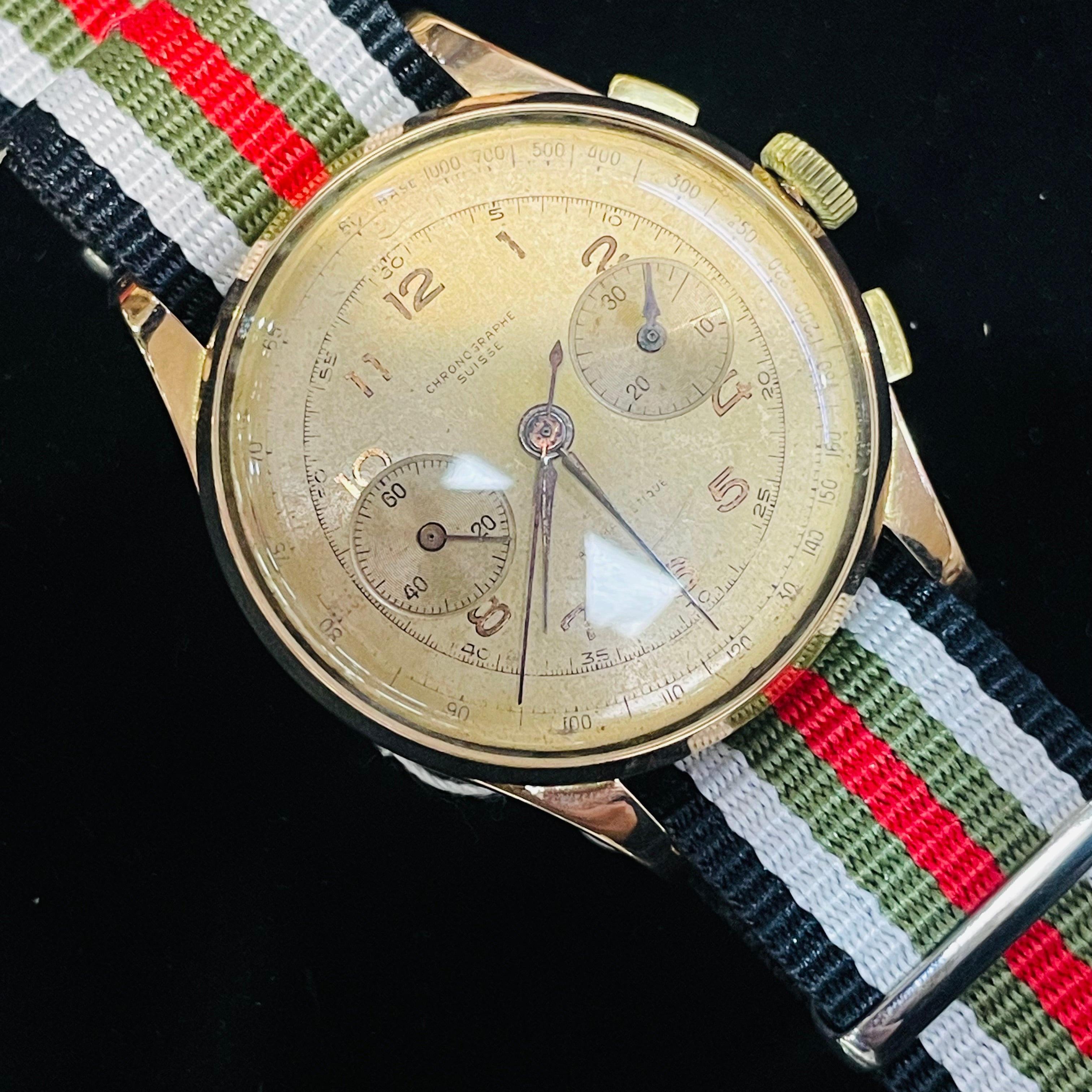 37mm Solid 18K Rose Gold Azur Chronographe Suisse Watch Bubble Back