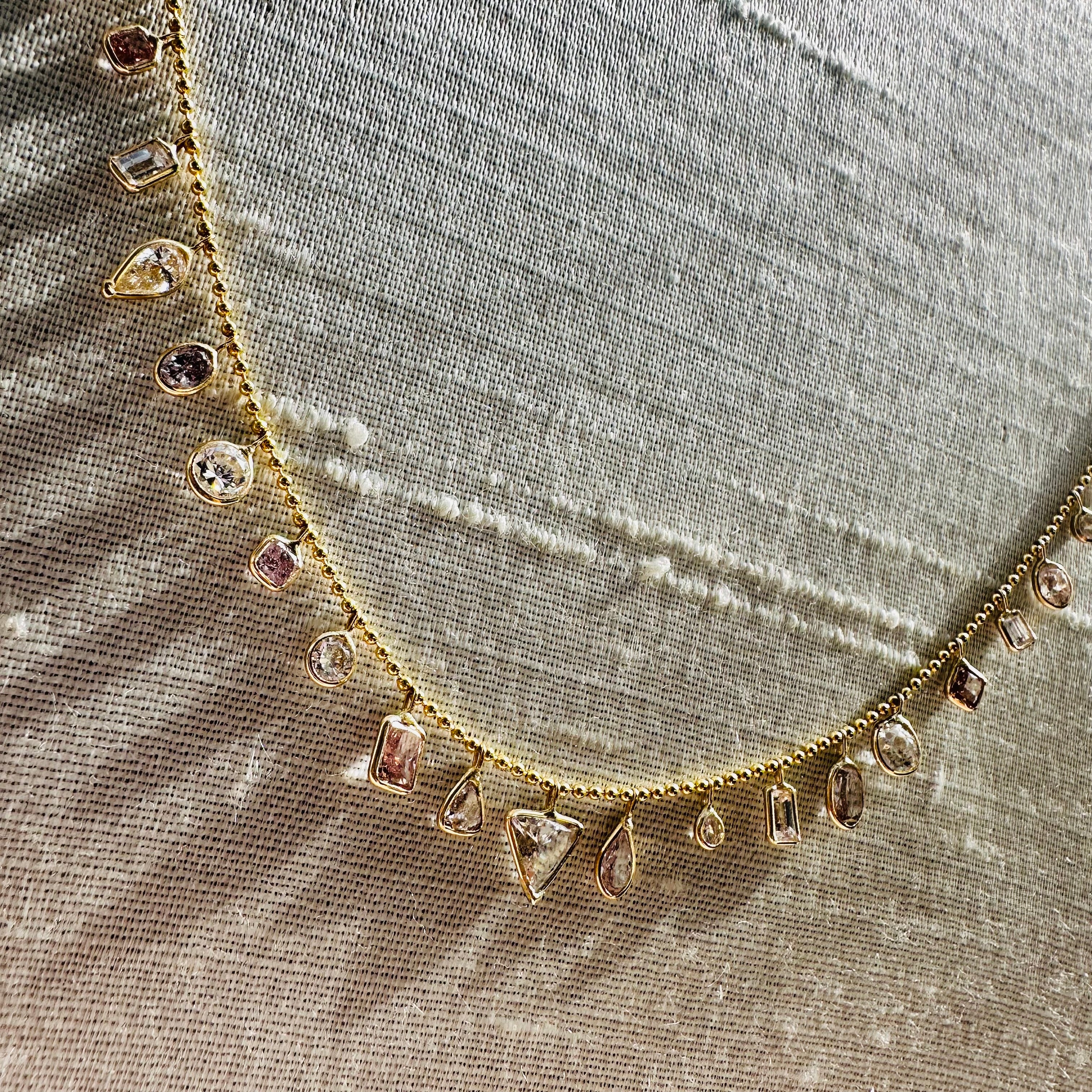14K 16" Yellow Gold Beautiful Different Shape Pink And white Diamonds Dangle Ne