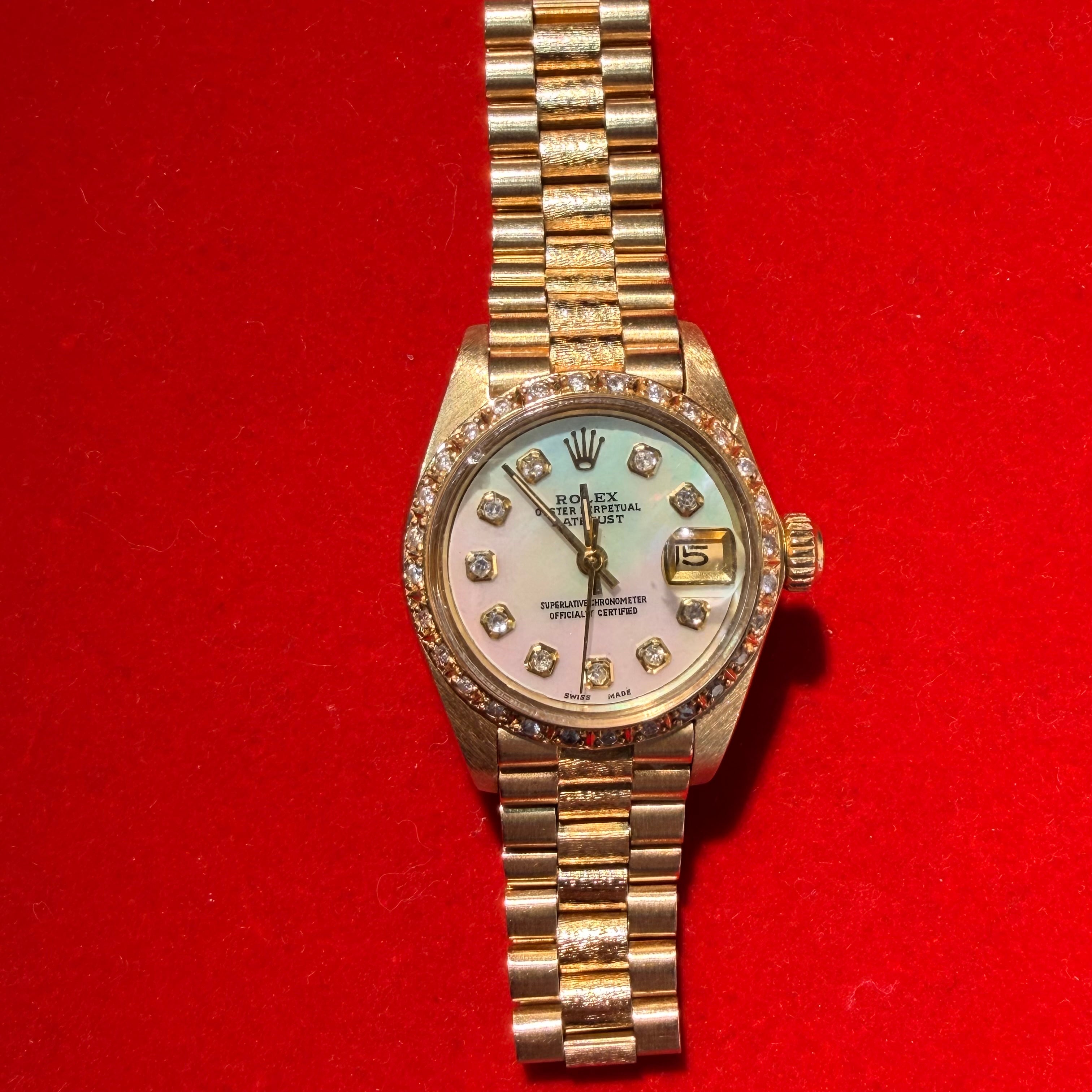 Vintage 26MM Date Just 18K Yellow Gold President Bark finish Rolex