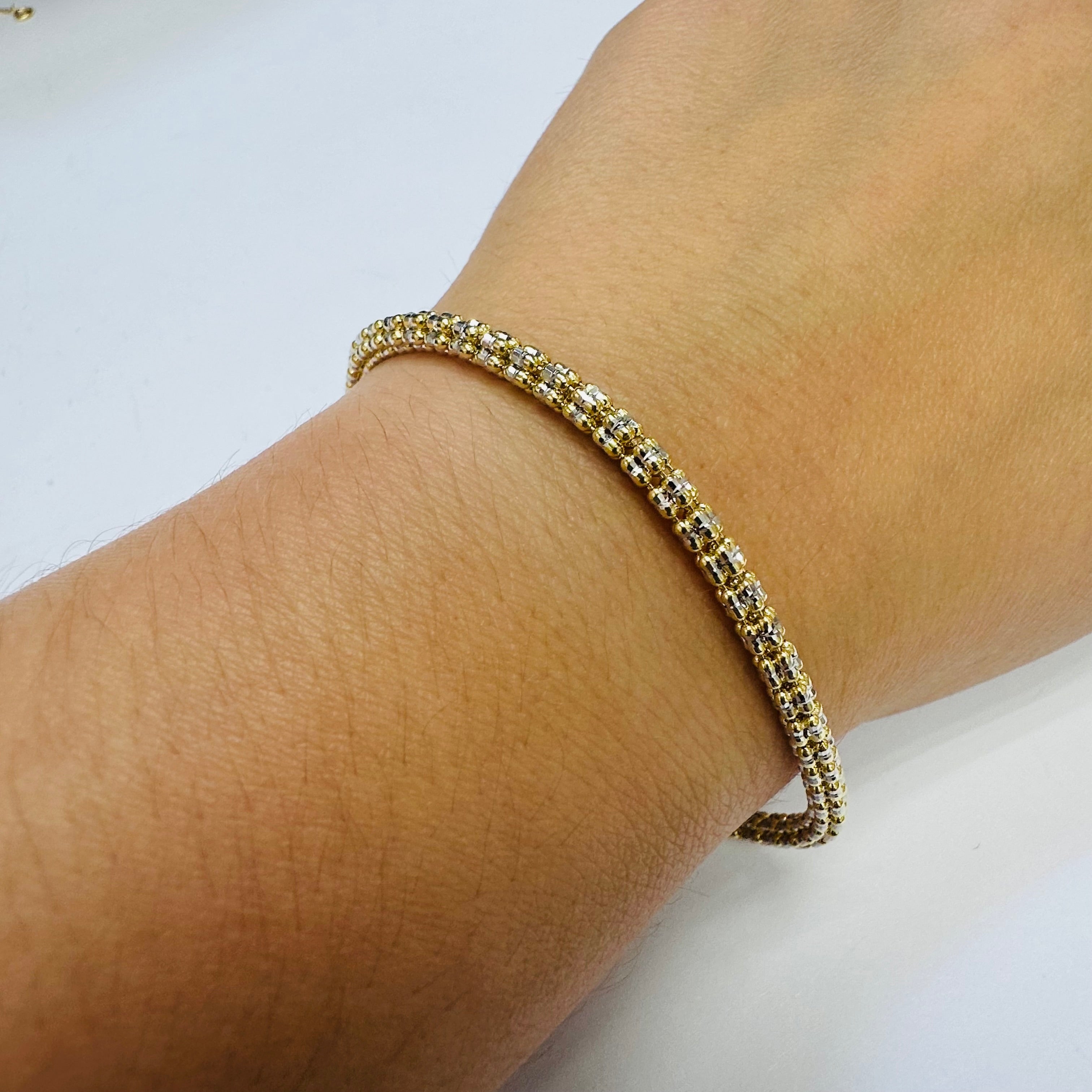 8” 10K Yellow Gold With White Diamond Cut Ice Link Bracelet