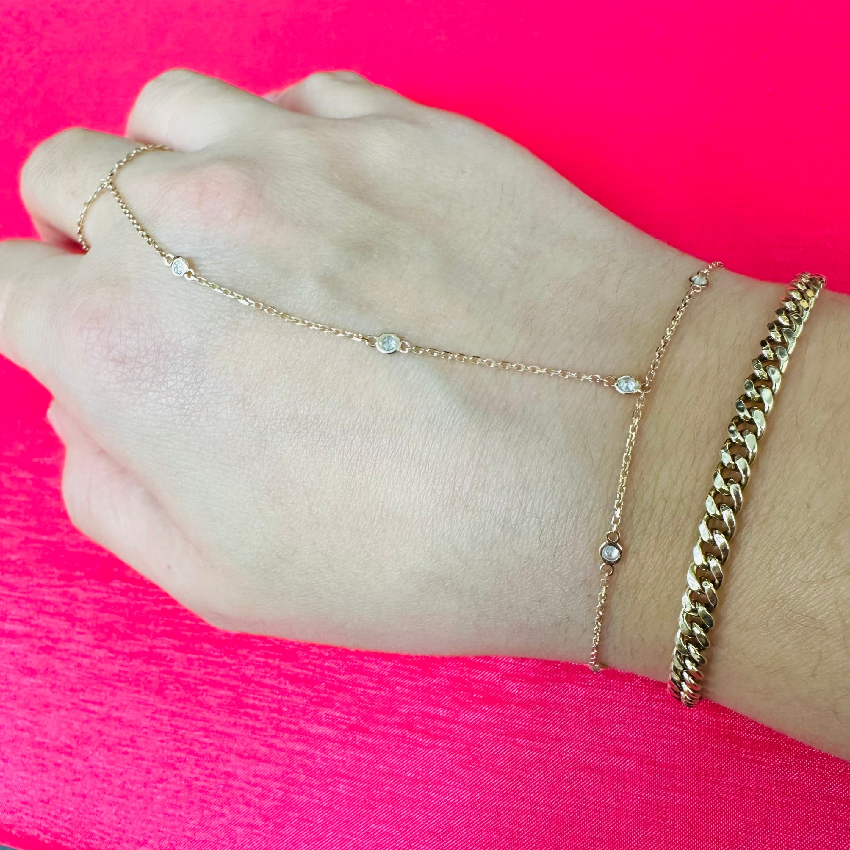 0.21.CT  Diamond Station 14K Yellow Gold Hand Chain Bracelet