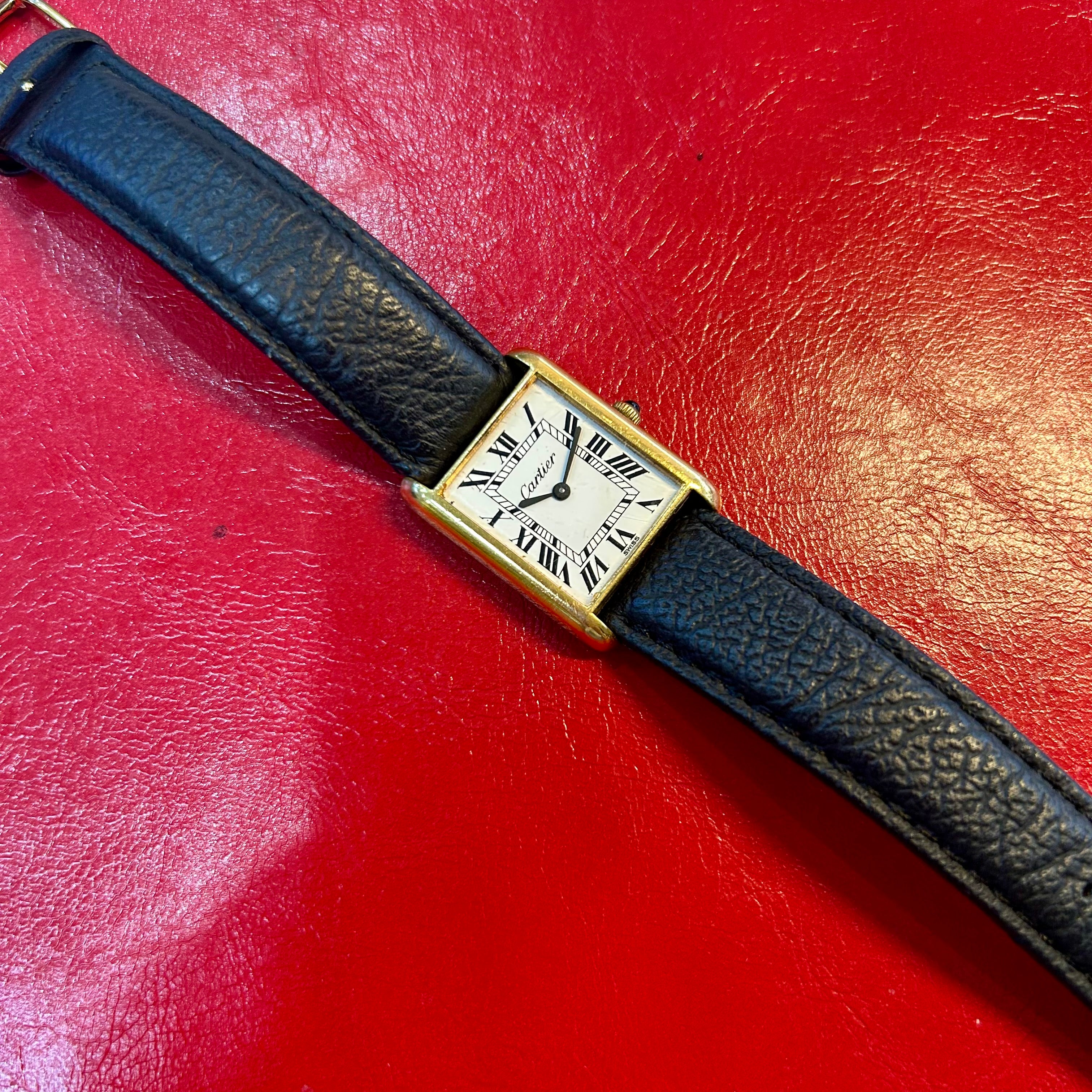 Vintage Cartier Must de Tank | 23mm | Black Leather Strap Watch
