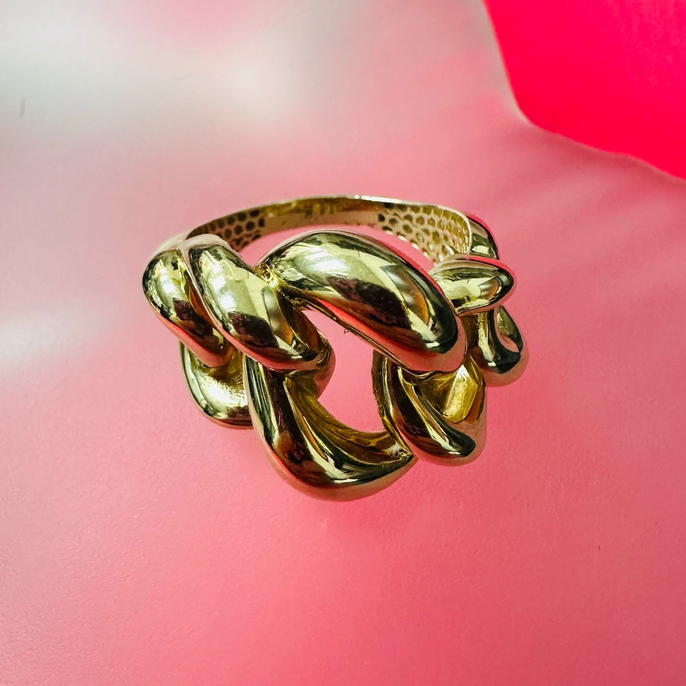 14K Yellow Gold Fancy Interlink Ring