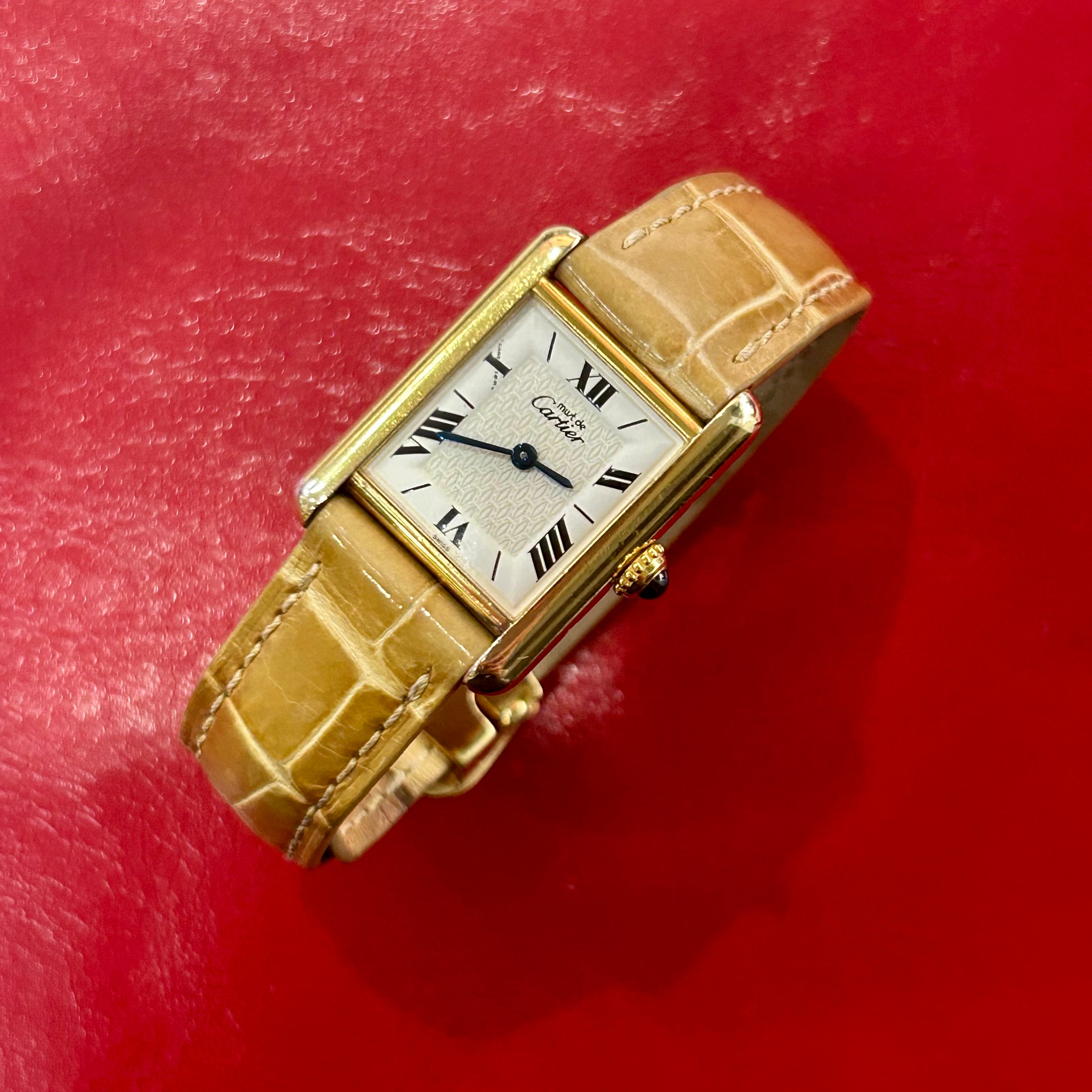 Vintage Cartier Must De Tank Vermeil | 20.5 mm | Light Brown Leather Strap Watch
