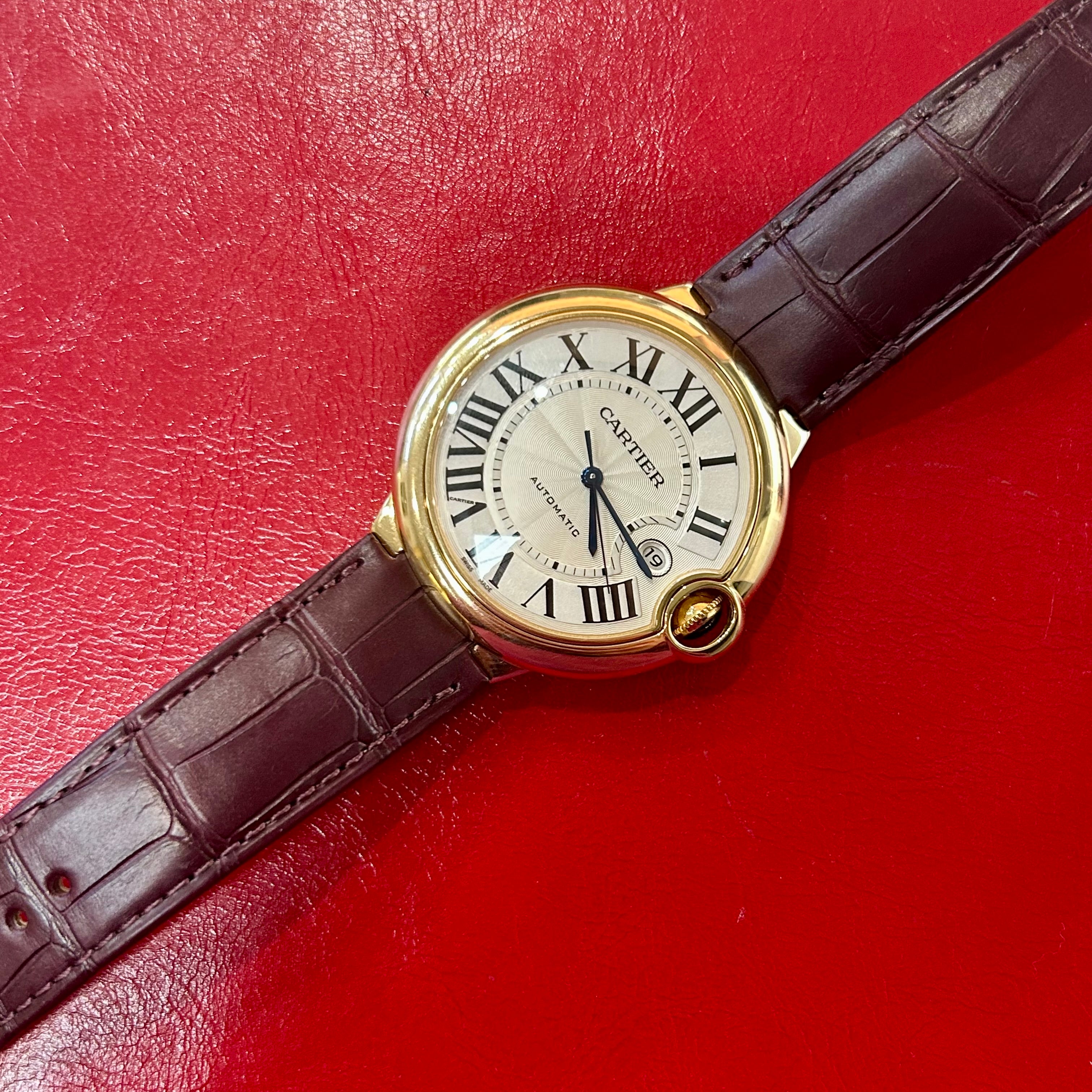 Cartier Ballon Bleu Large XL Ref 2998 | 42mm | 18k Yellow Gold | Burgundy leather Strap