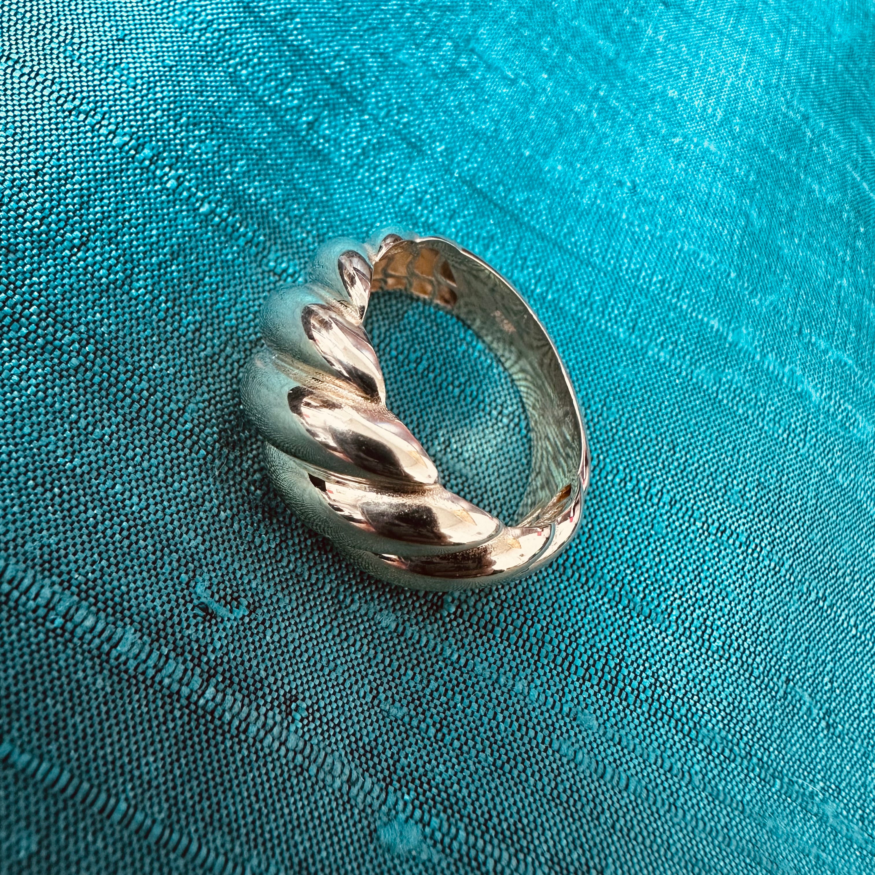 14K Yellow Gold Ring Size 8