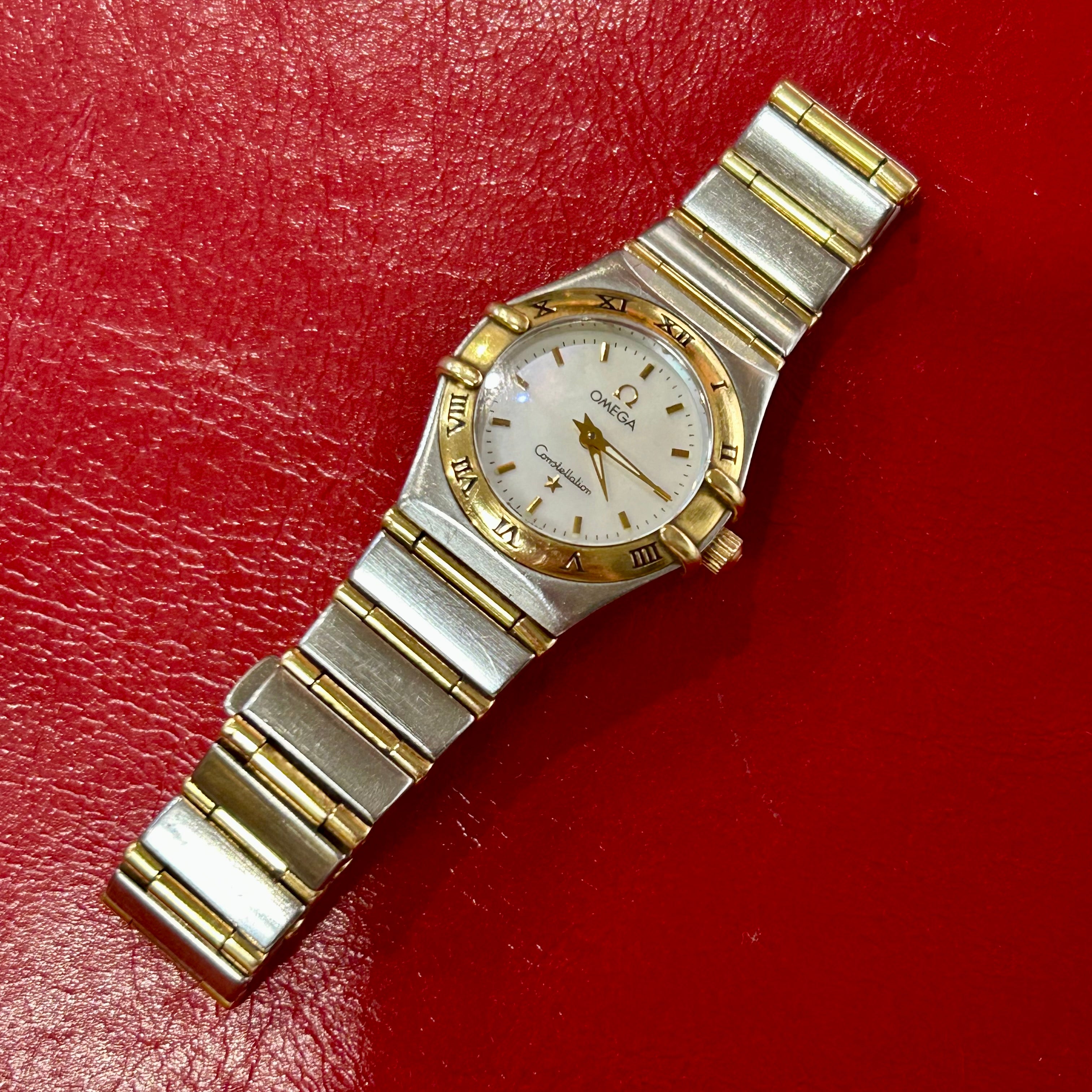 Vintage Omega Constellations Ref 6553/865 | 23mm | 18k Yellow Gold & Stainless Steel