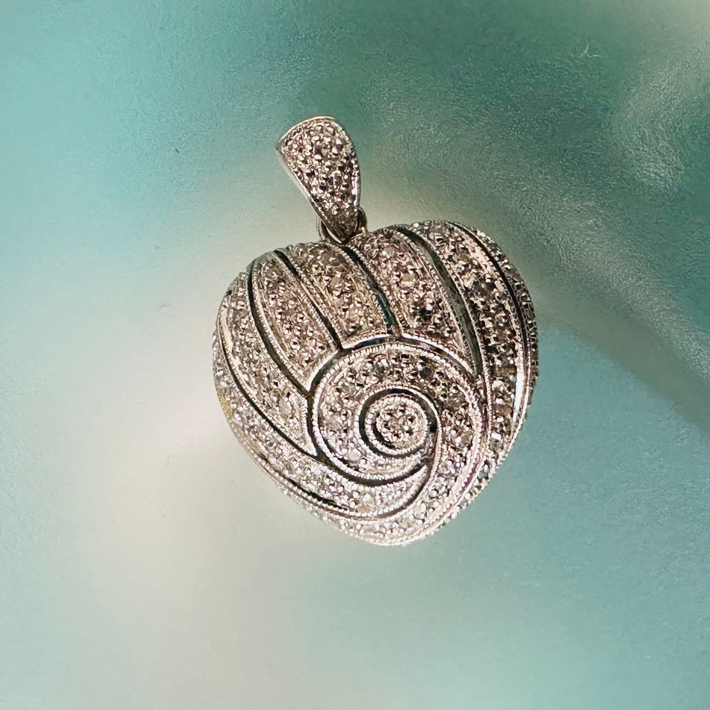 14K White Gold Diamond Heart Charm