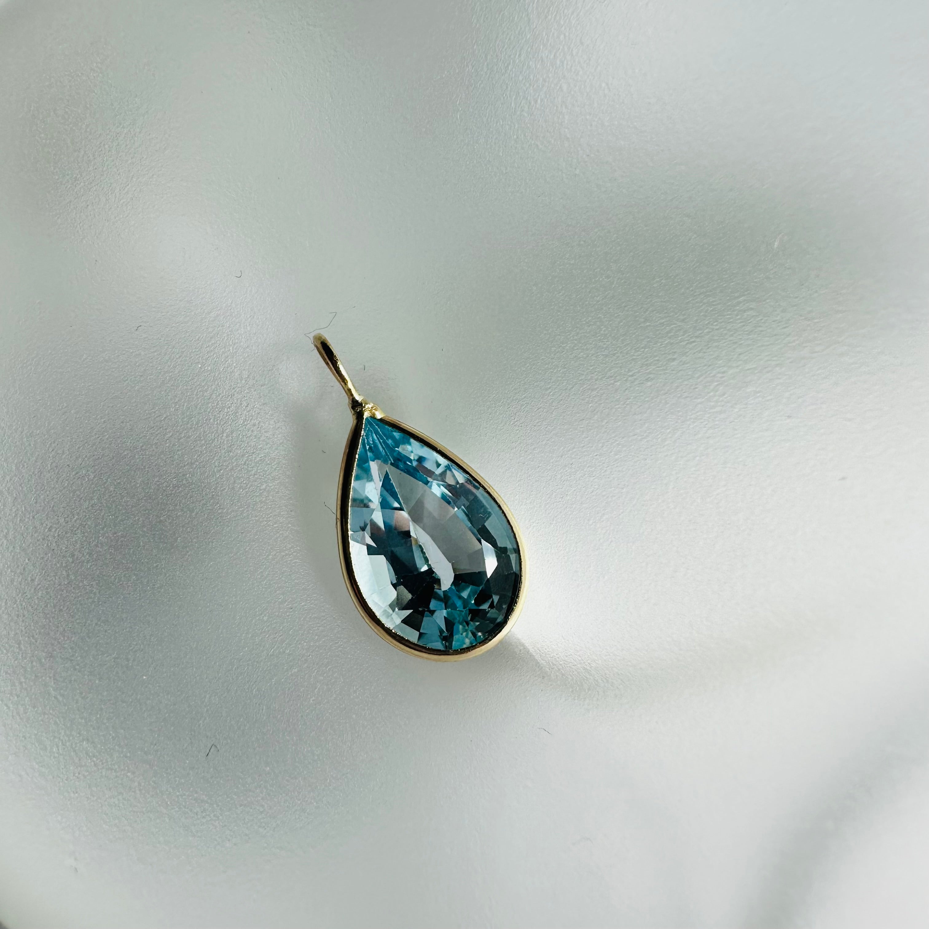Blue Topaz 14K Yellow Gold Charm Pear Shape