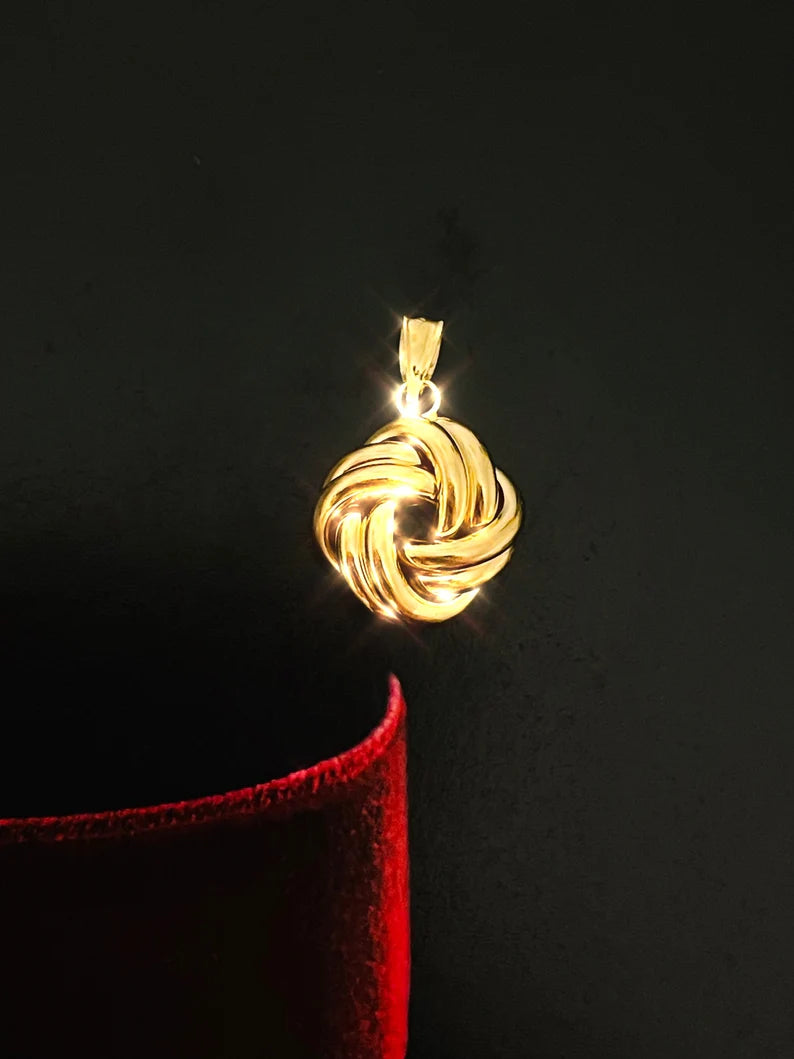 1/2" 14K Yellow Gold Lovers Knot Pendant Charm