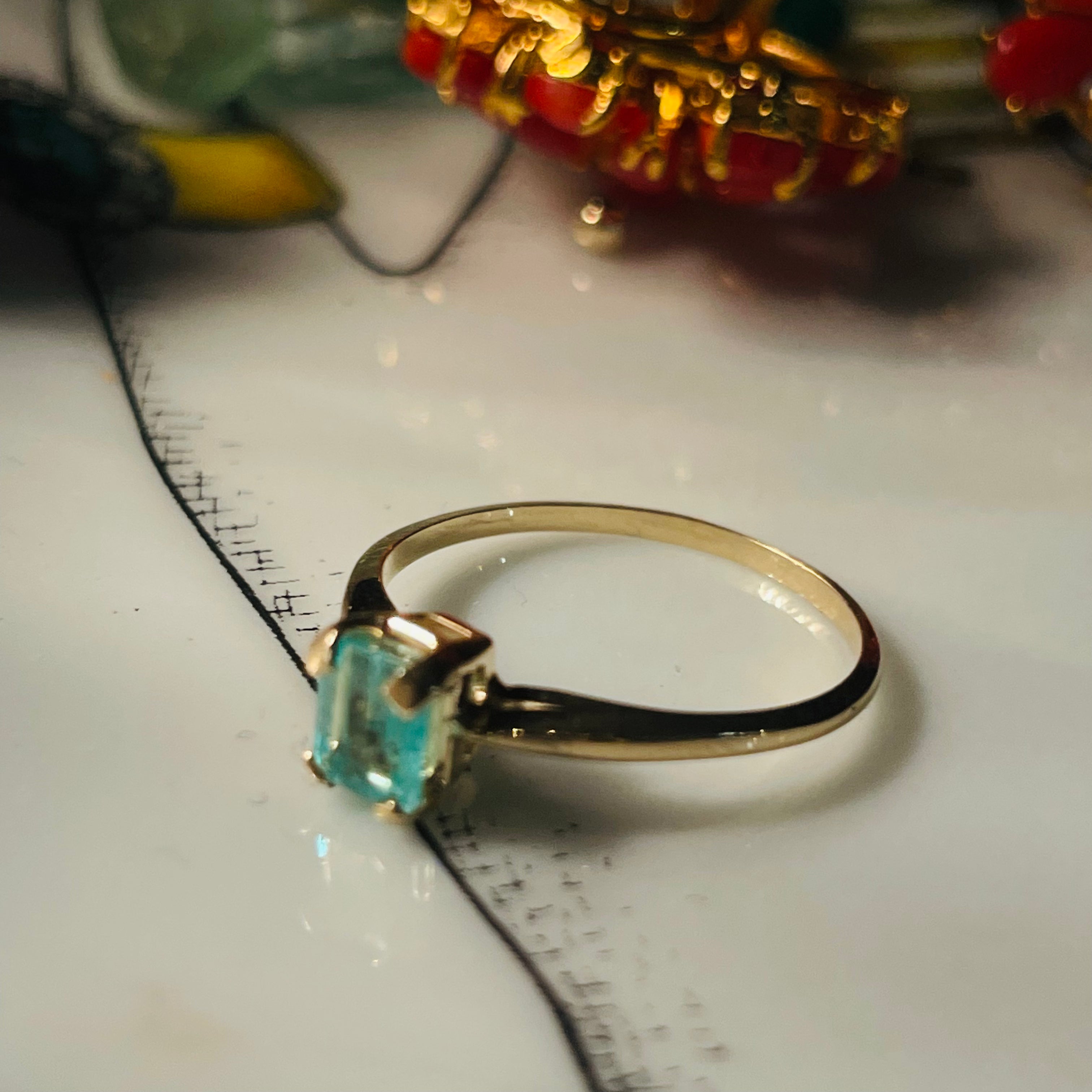 Solitaire Colombian Emerald 14K Yellow Gold Ring Size 6