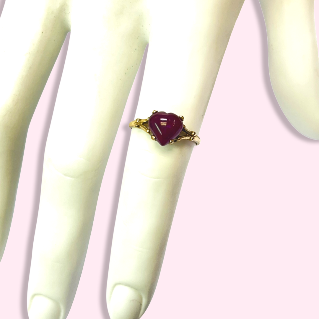 Heart Cabochon Ruby 14K Yellow Gold Ring