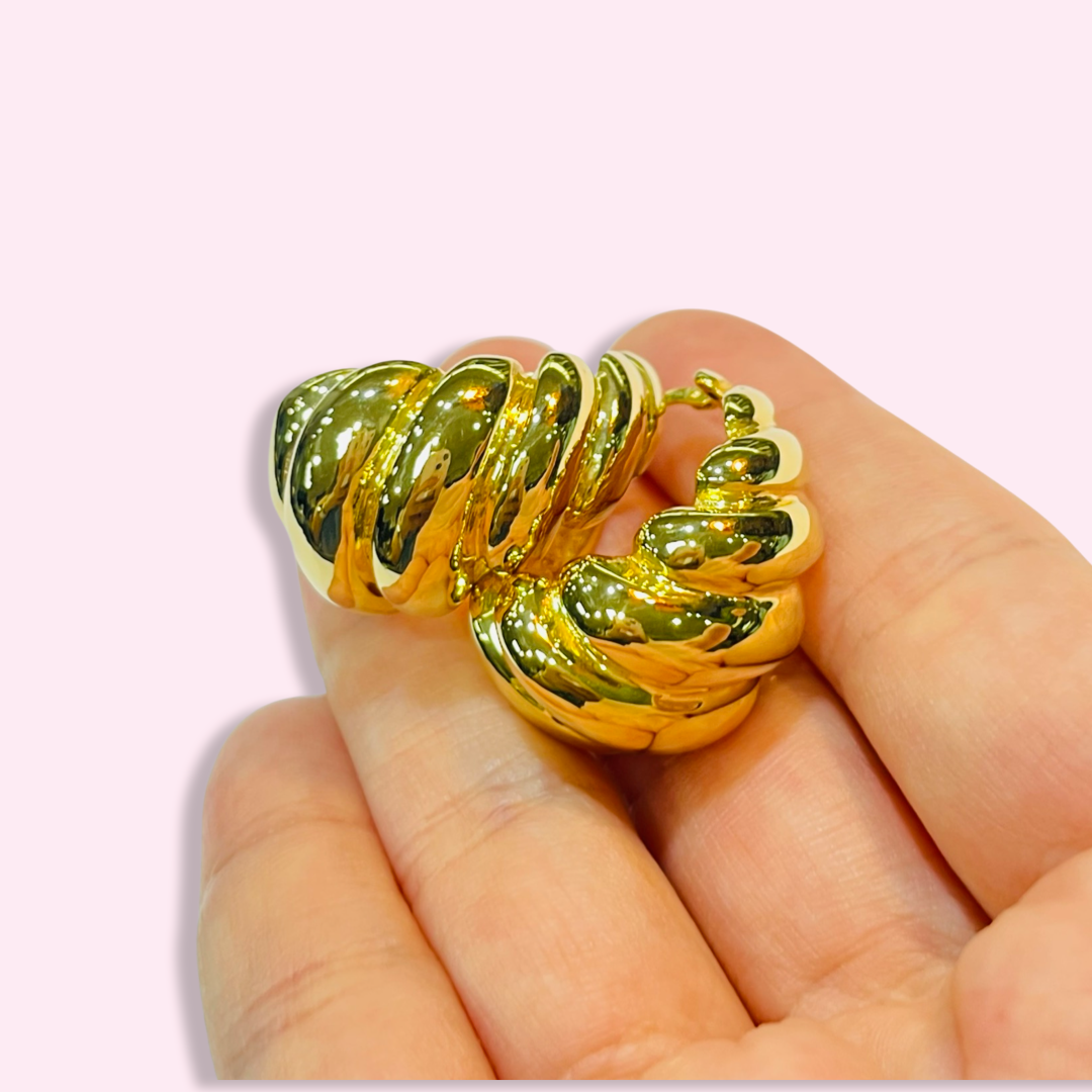 Puffy 10K Yellow Gold Classic Twist Hoop Earrings