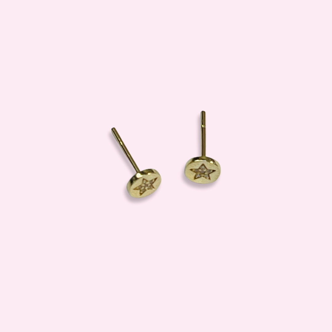 14K Yellow Gold Diamond Pave Star Stud Earrings