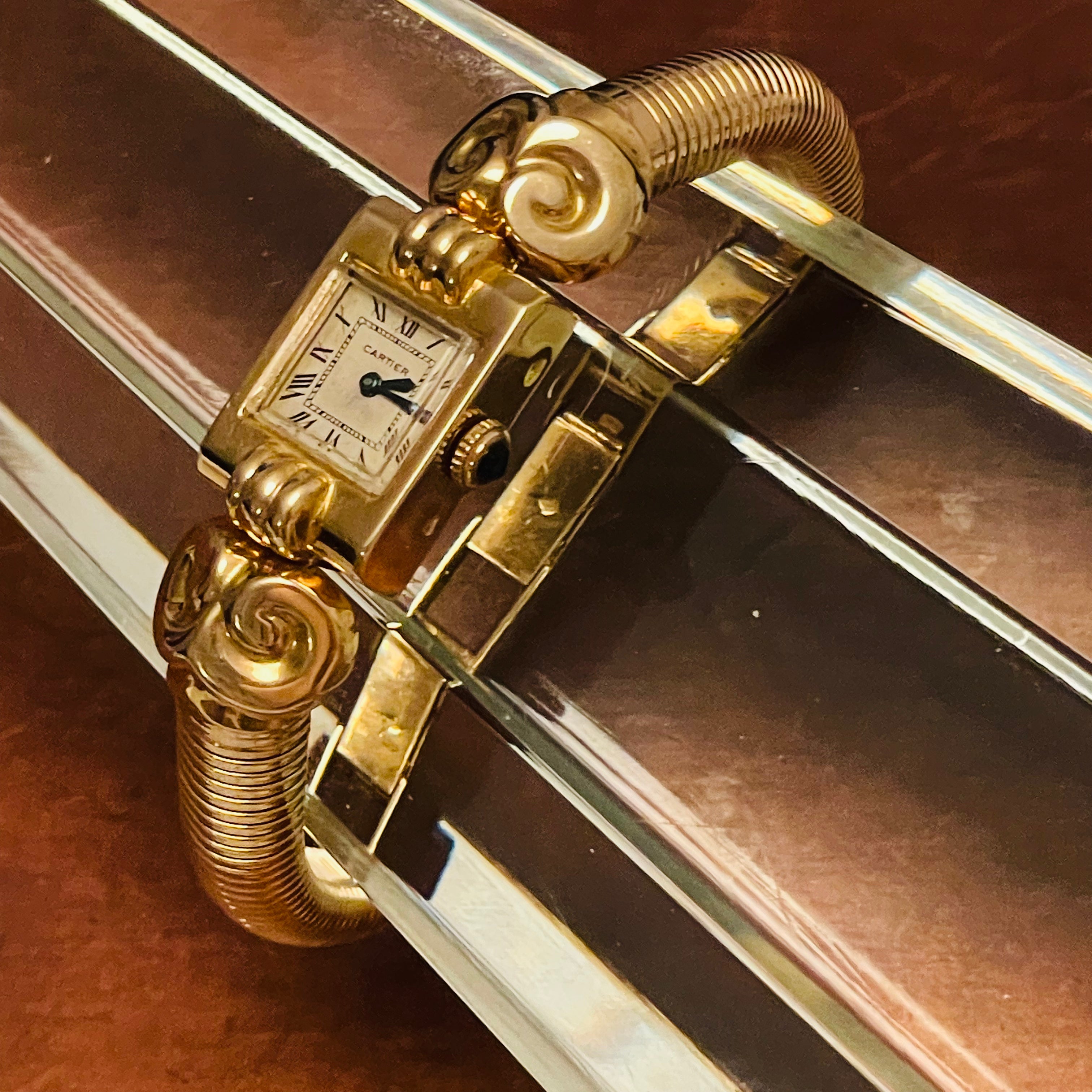 Vintage Cartier 18K Yellow Gold Ladies Wrist Watch