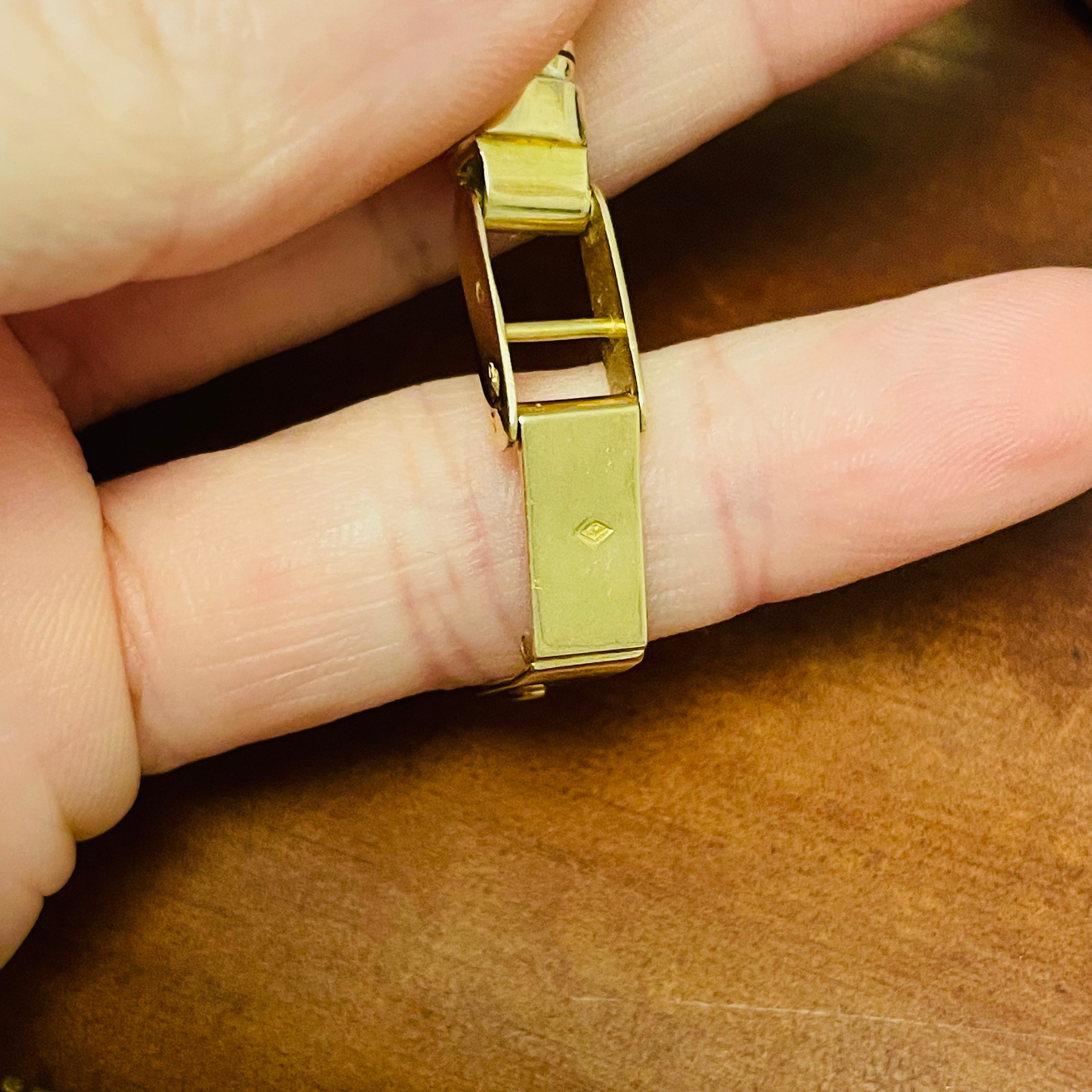 Vintage Cartier 18K Yellow Gold Ladies Wrist Watch