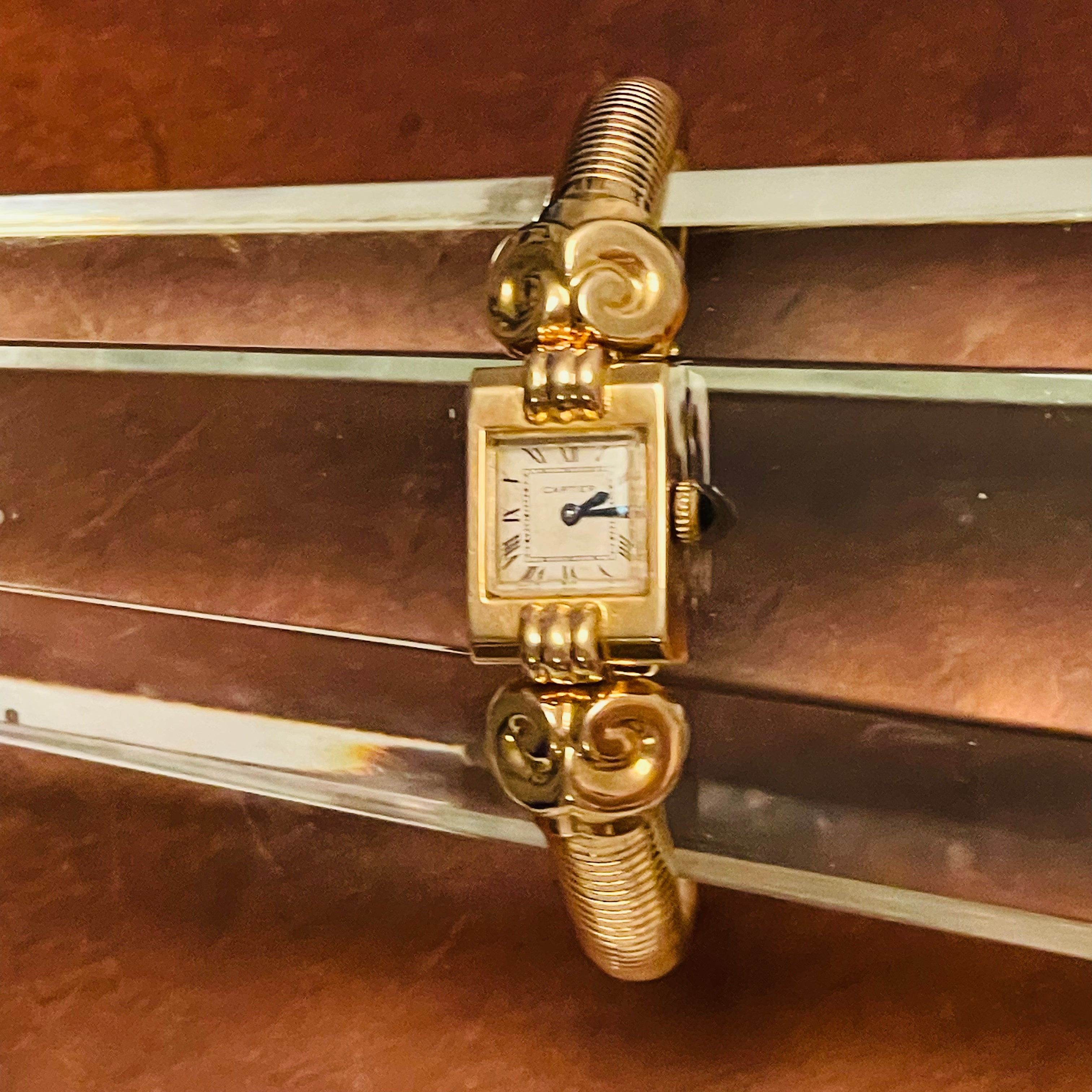 Vintage Cartier 18K Yellow Gold Ladies Wrist Watch