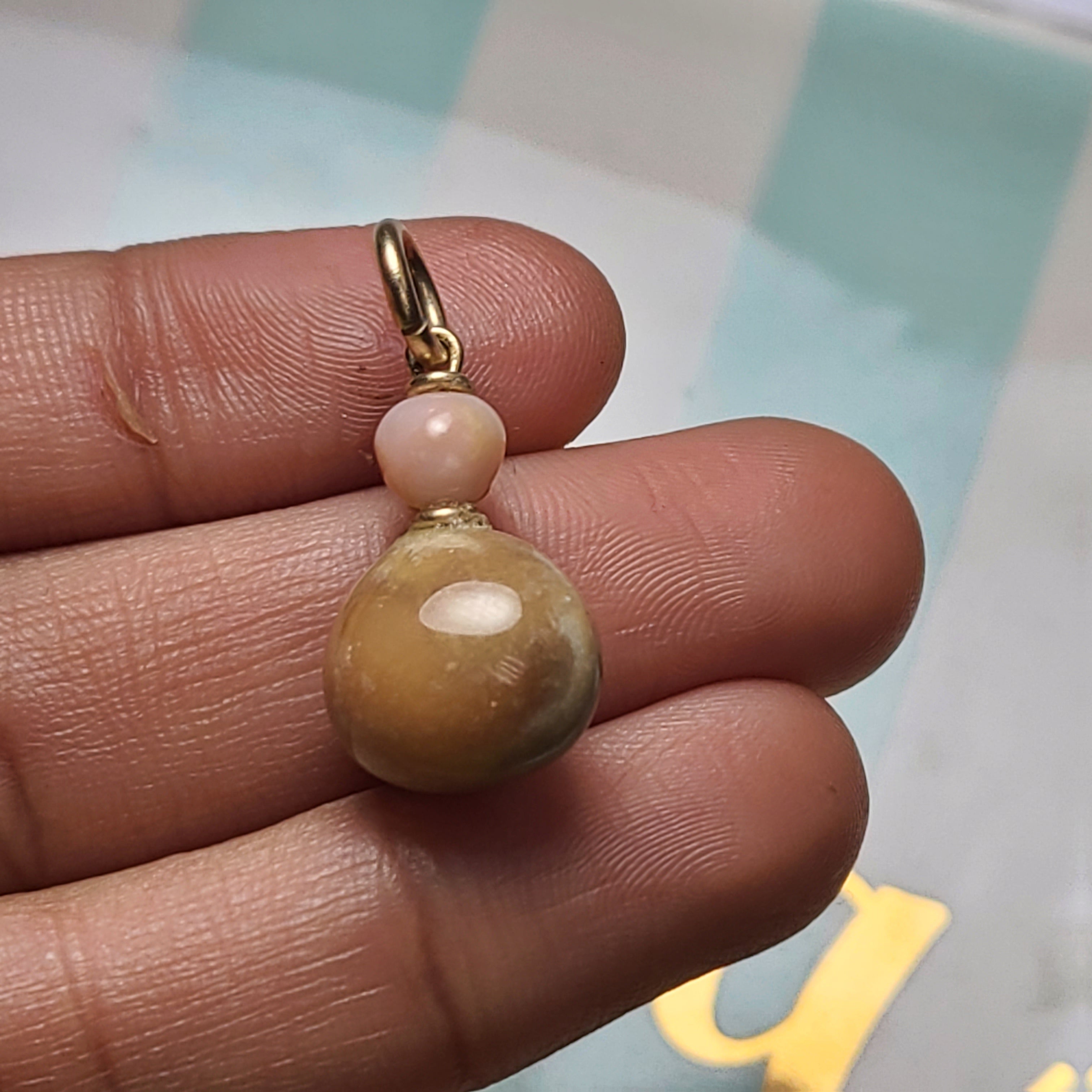 14K Yellow Gold Gorgeous Pink Brown Conch Pearl Pendant Charm