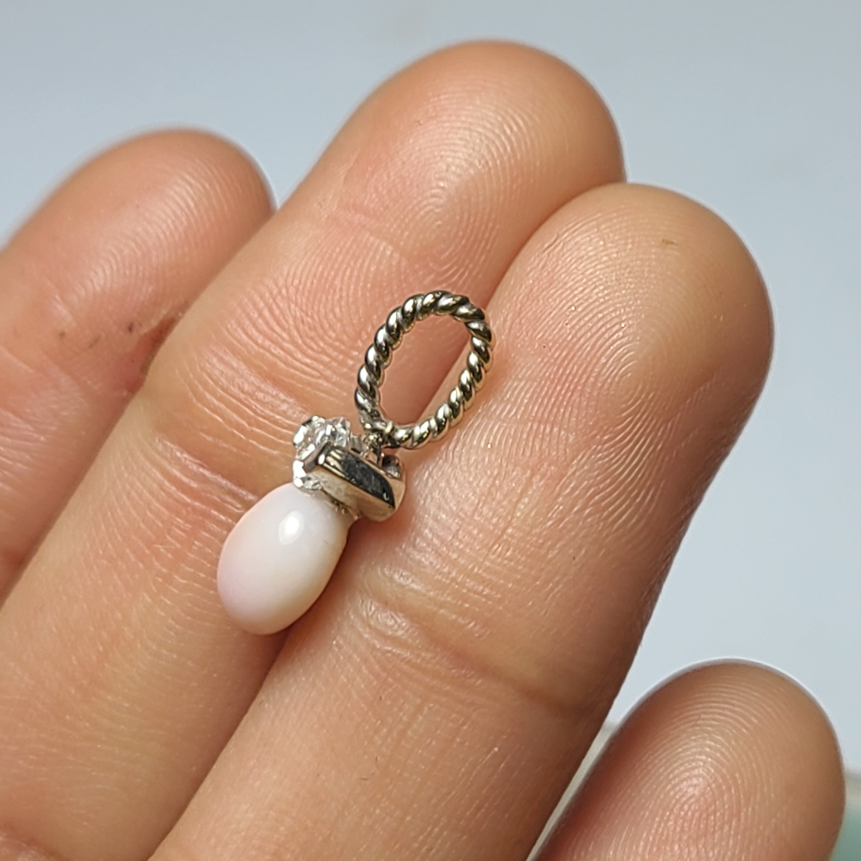 Beautiful Marquise Diamond in 18K White Gold Pink Conch Pearl Pendant Charm