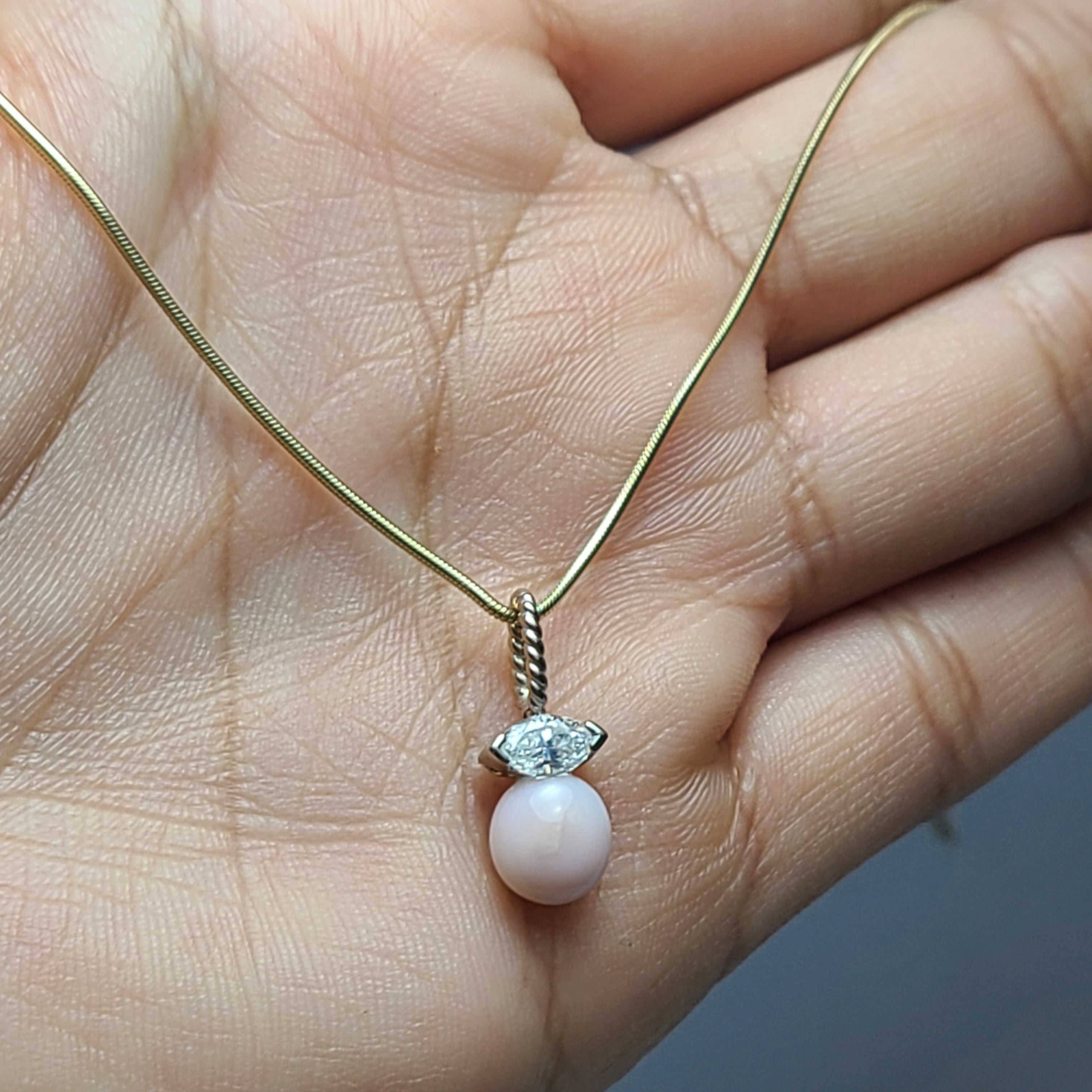 Beautiful Marquise Diamond in 18K White Gold Pink Conch Pearl Pendant Charm